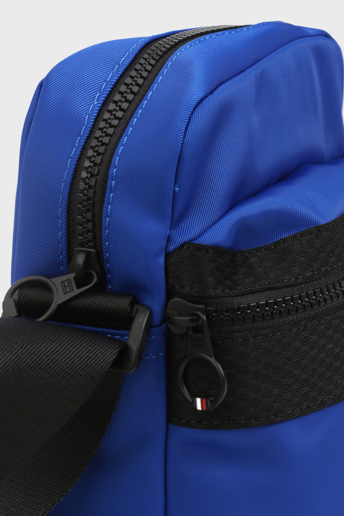 Сумка TH SKYLINE MINI REPORTER 3