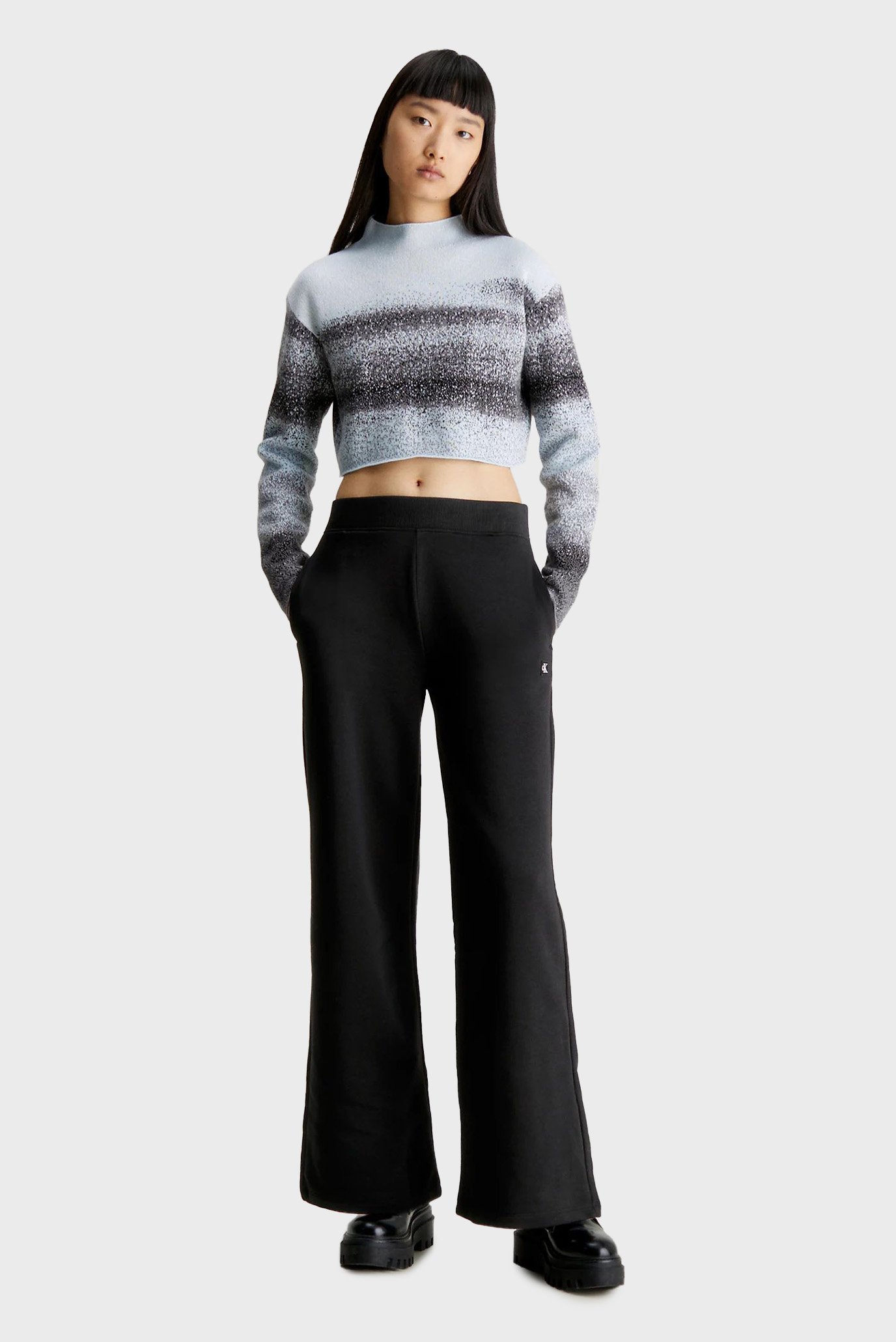 Женские черные спортивные брюки CK EMBRO BADGE KNIT PANT 2