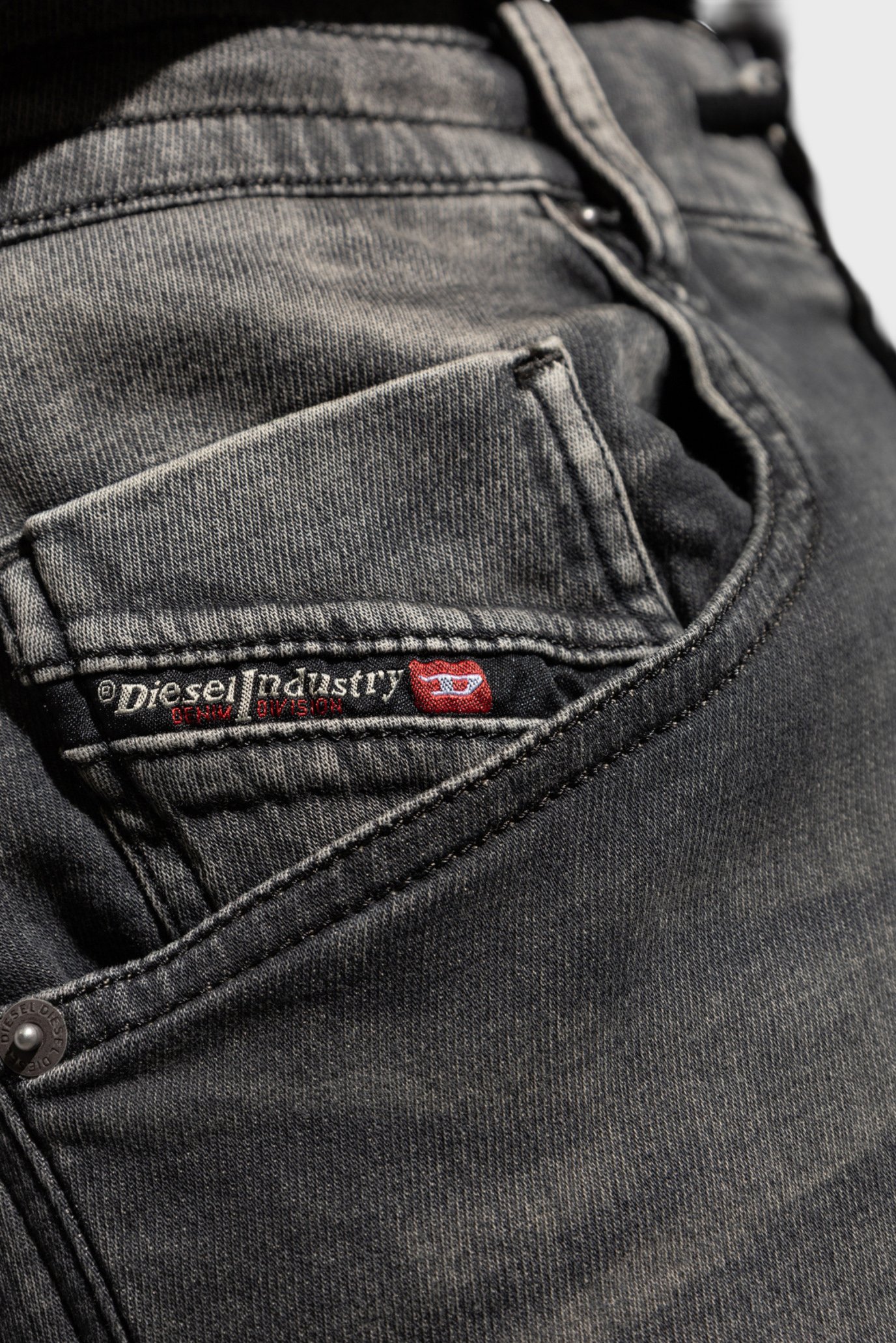 Джинсы 2032 D-KROOLEY-B JOGG Sweat jeans 4