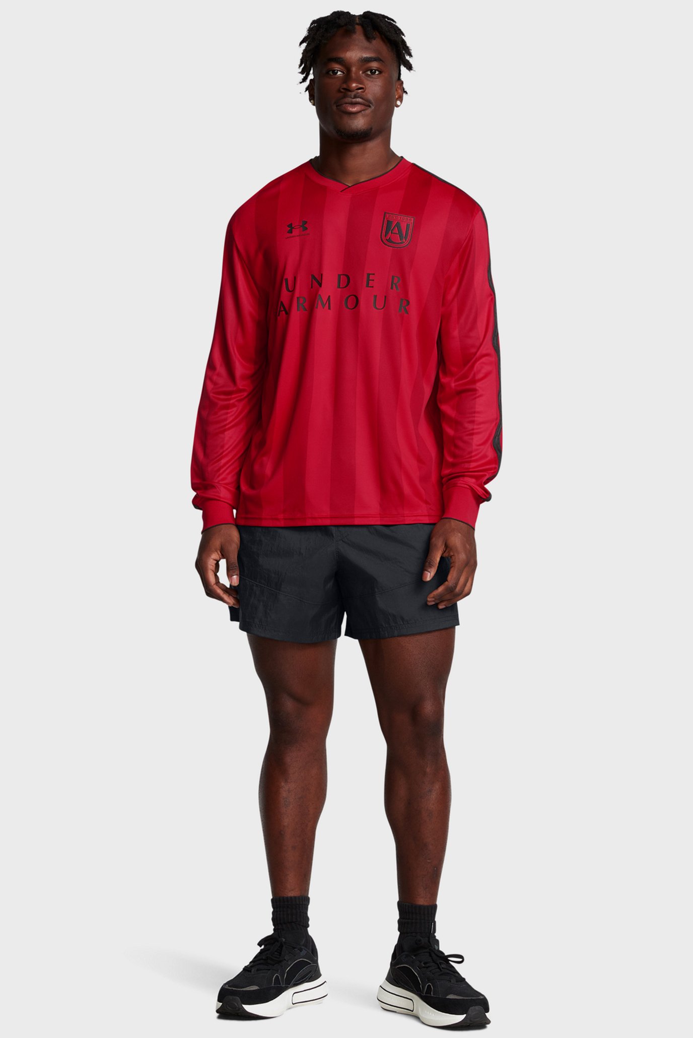 Шорты UA M's 96 Terrace Wvn Shorts 2