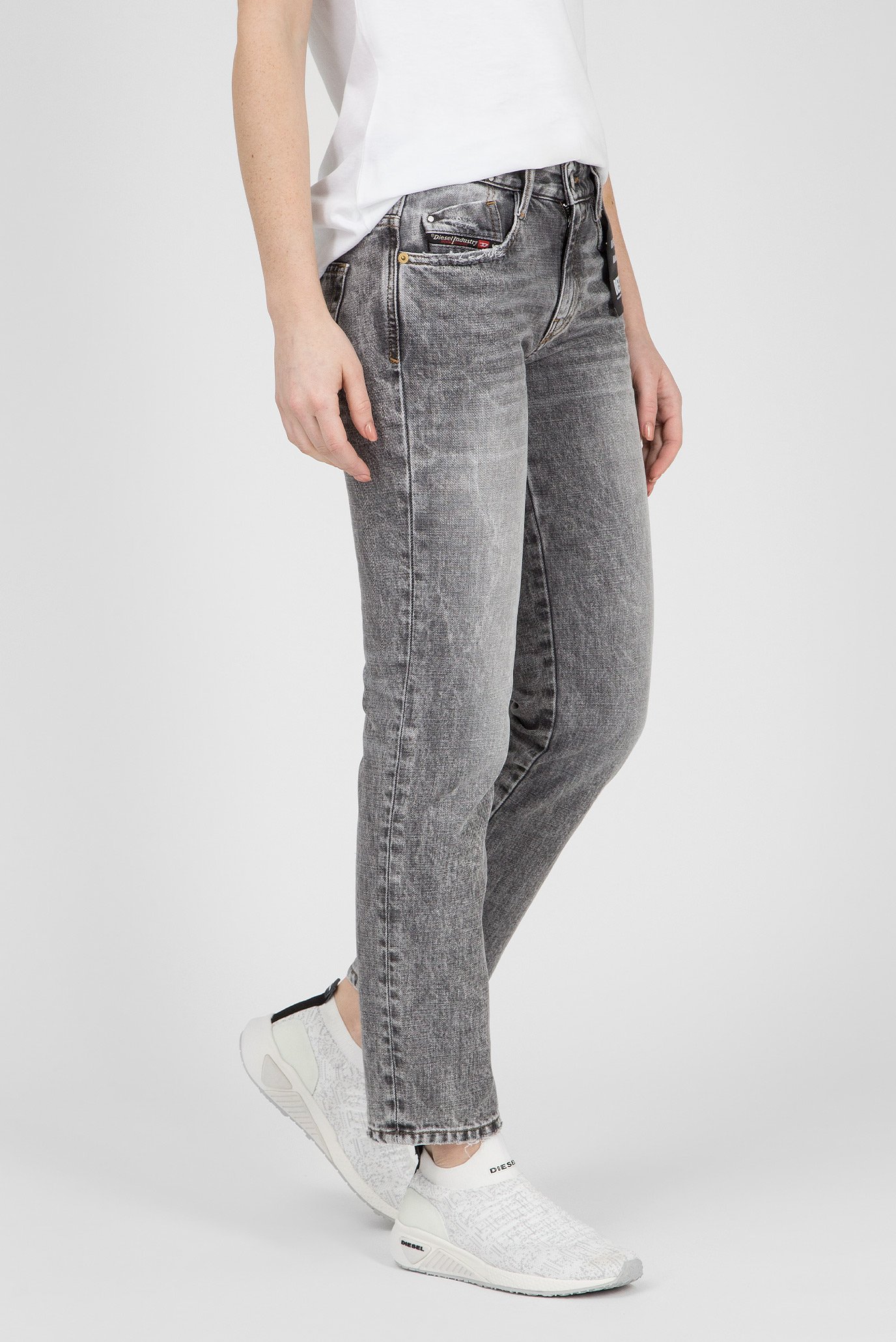 Женские серые джинсы D-RIFTY 2
