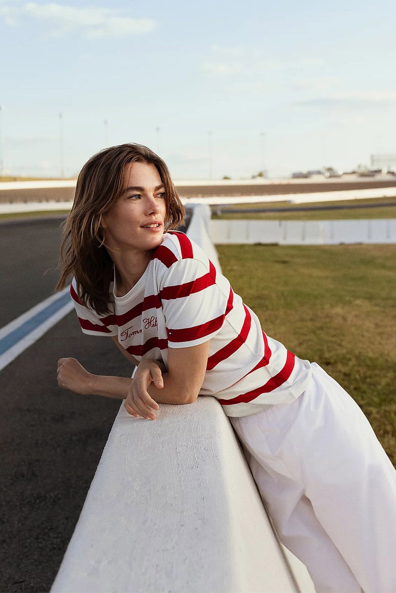 Футболка/SCRIPT REG C-NK SS T-SHIRT 6