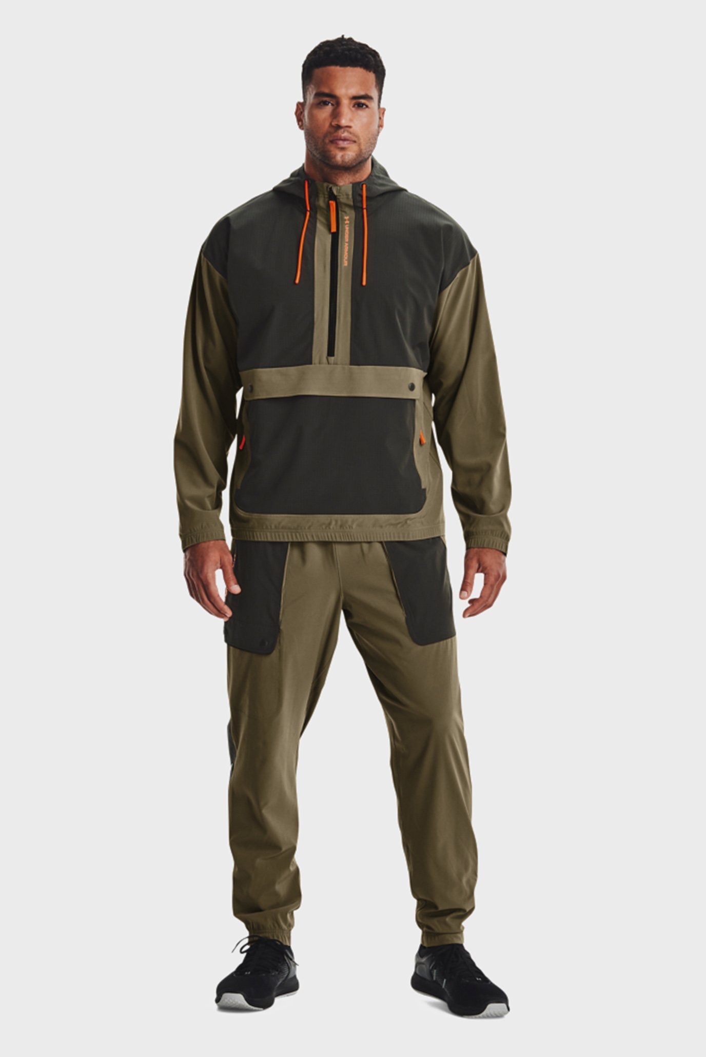 Мужские зеленые спортивные брюки UA RUSH ™ WOVEN TEAR AWAY PANT Under Armour Мужские зеленые спортивные брюки UA RUSH ™ WOVEN TEAR AWAY PANT 11