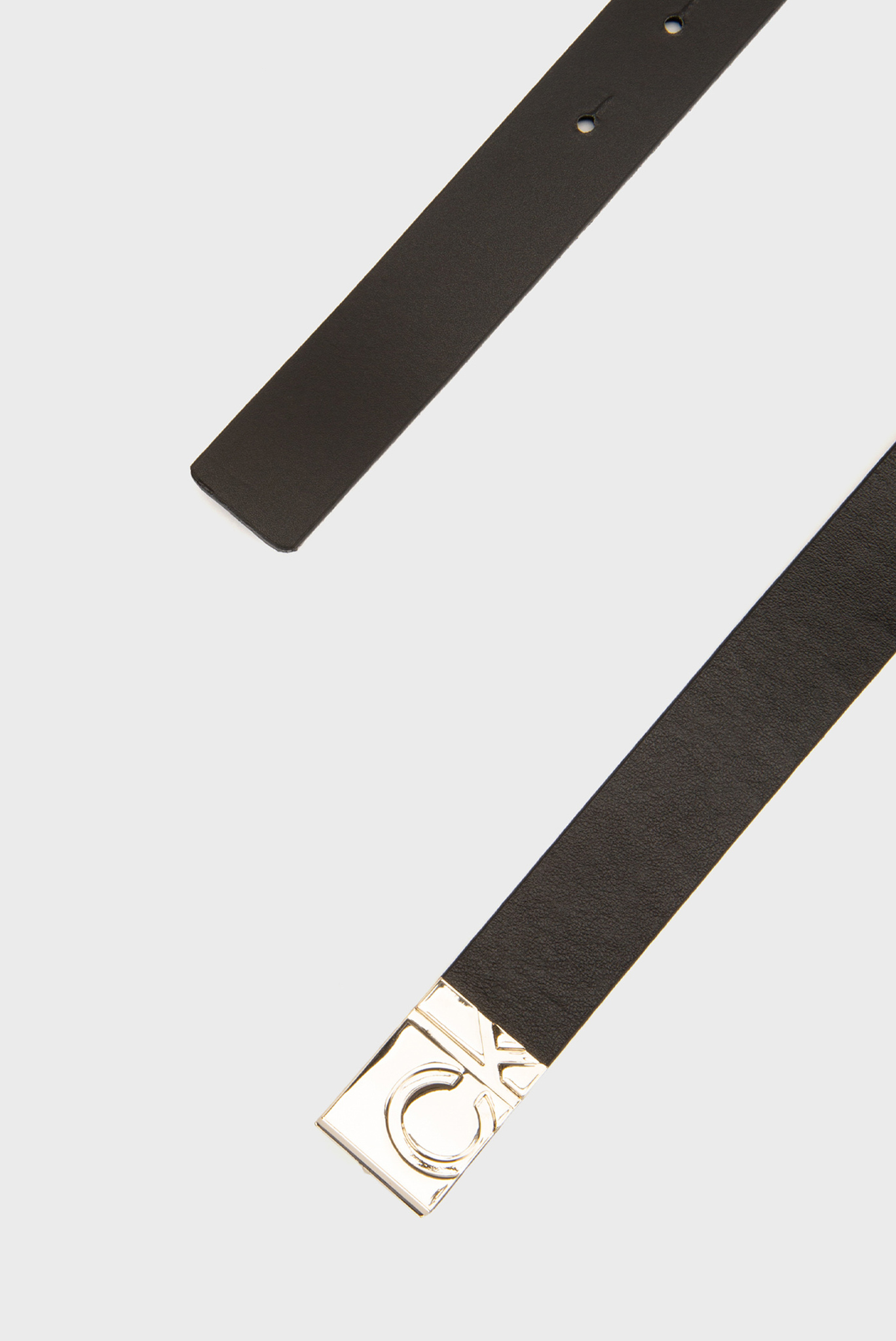 Женский черный кожаный ремень SQUARE PLAQUE BUCKLE Calvin Klein Женский черный кожаный ремень SQUARE PLAQUE BUCKLE 2