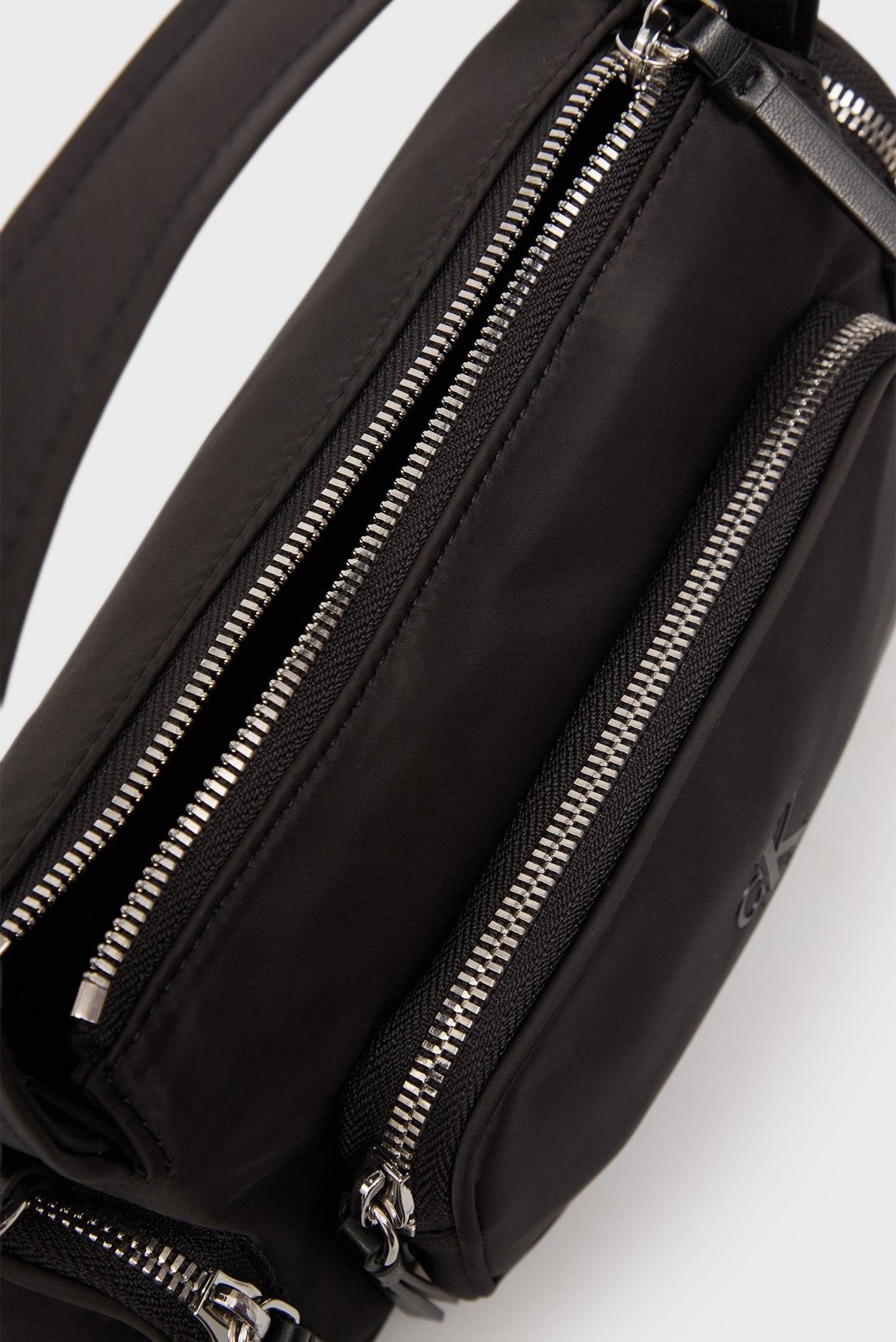 Сумка POCKET NYLON BAG W  STRAP 5