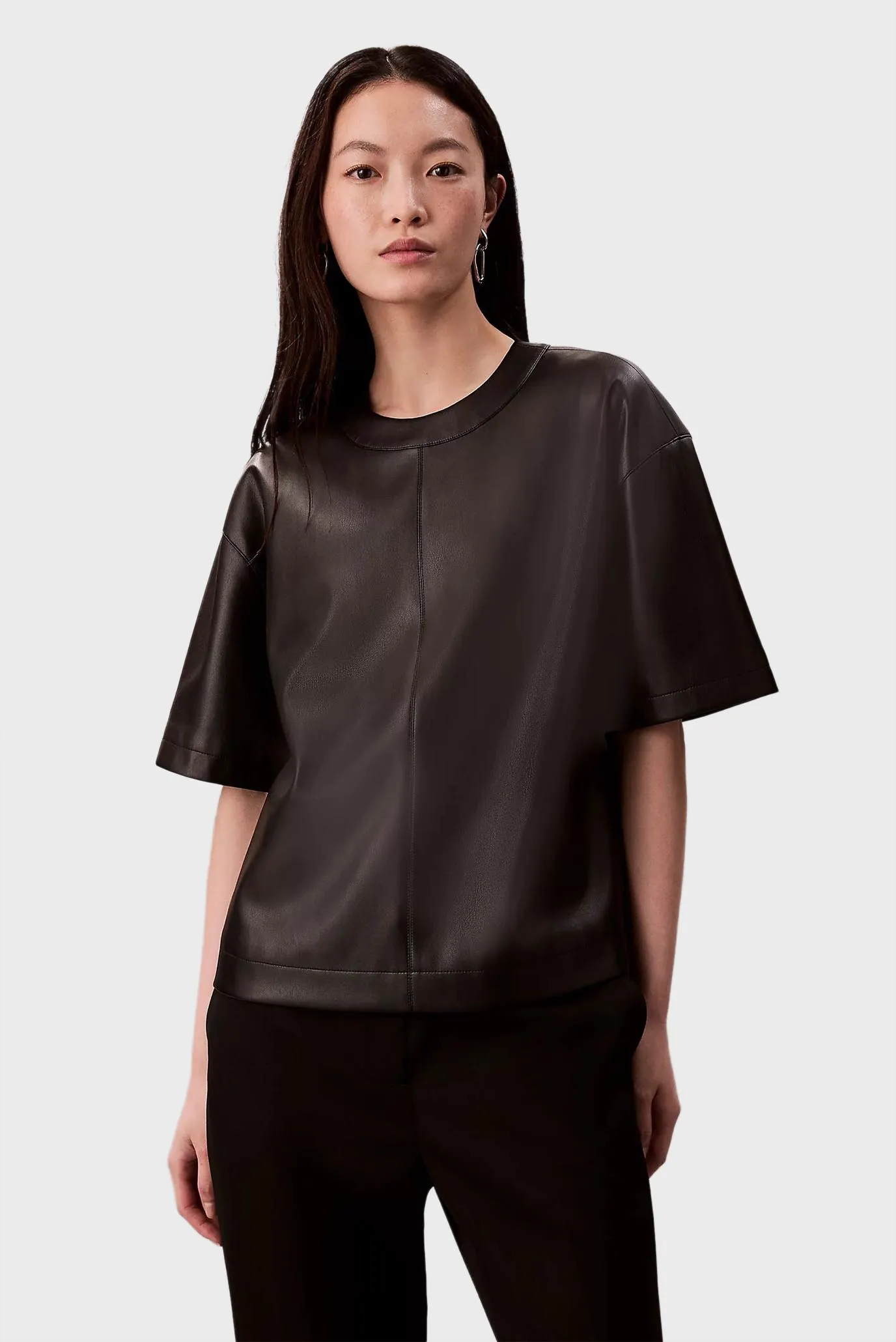Топ Crinkled Leather T-shirt 1