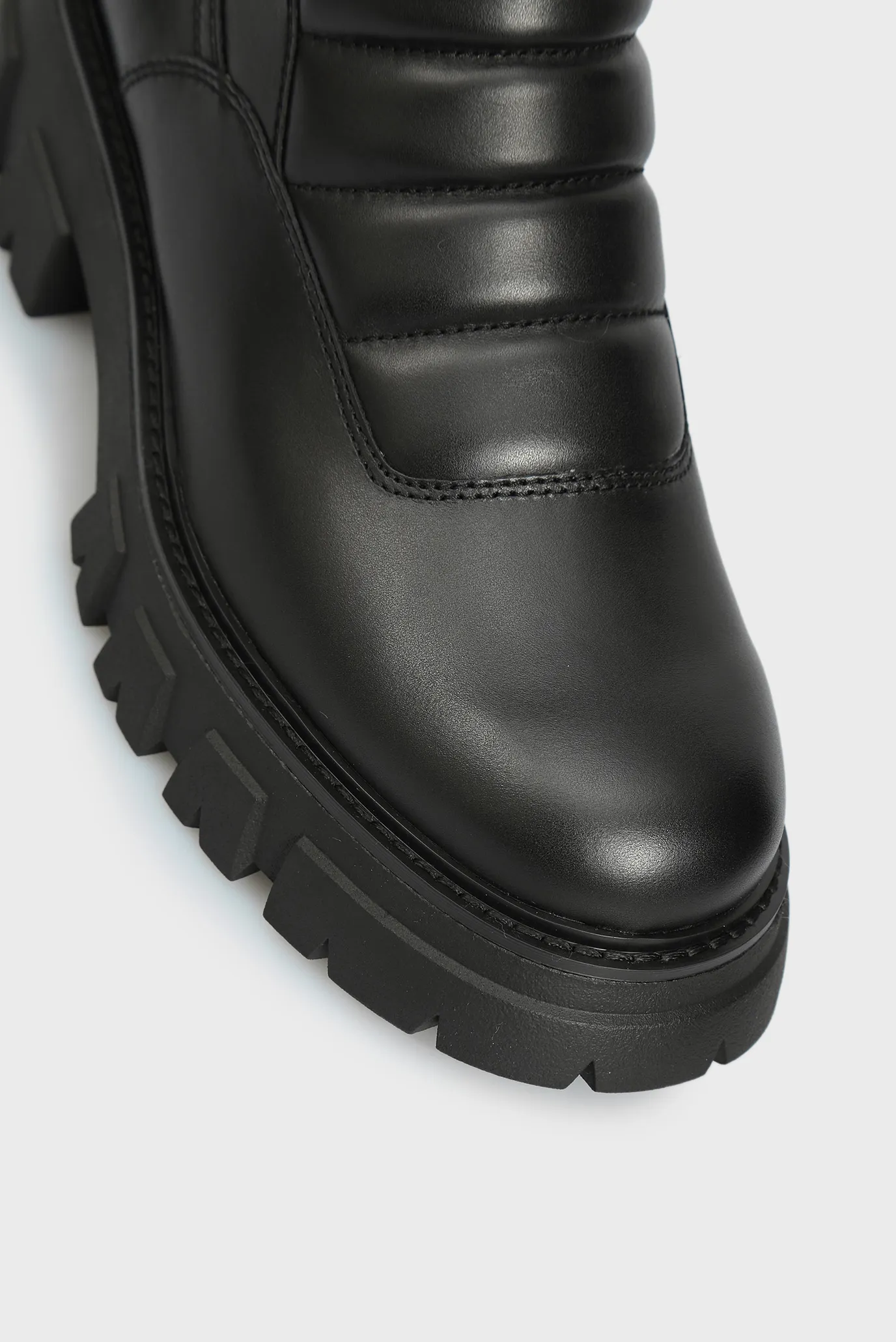 Женские черные кожаные ботинки Anouk 8