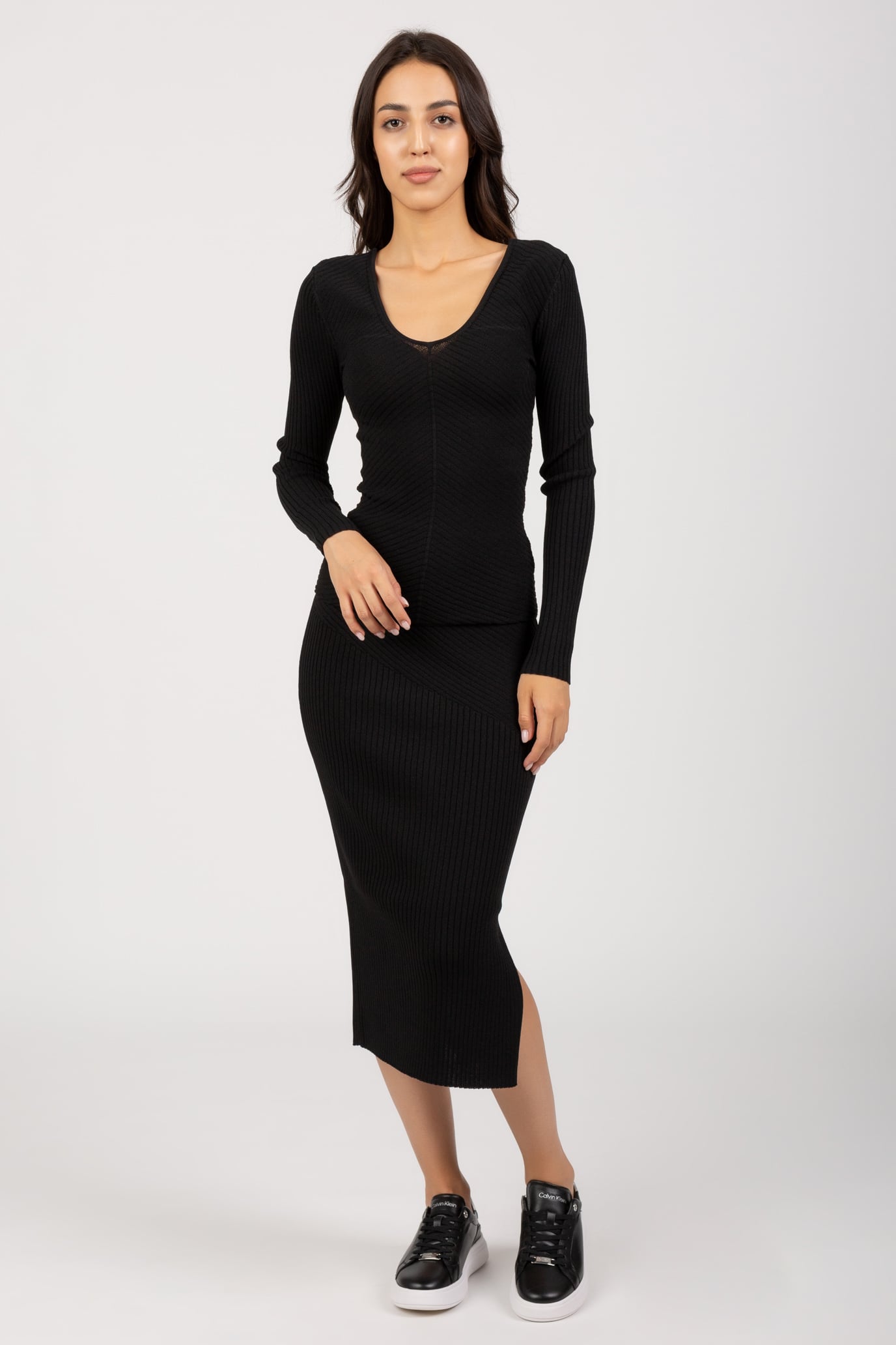 Свитер ICONIC RIB V NECK SWEATER 5