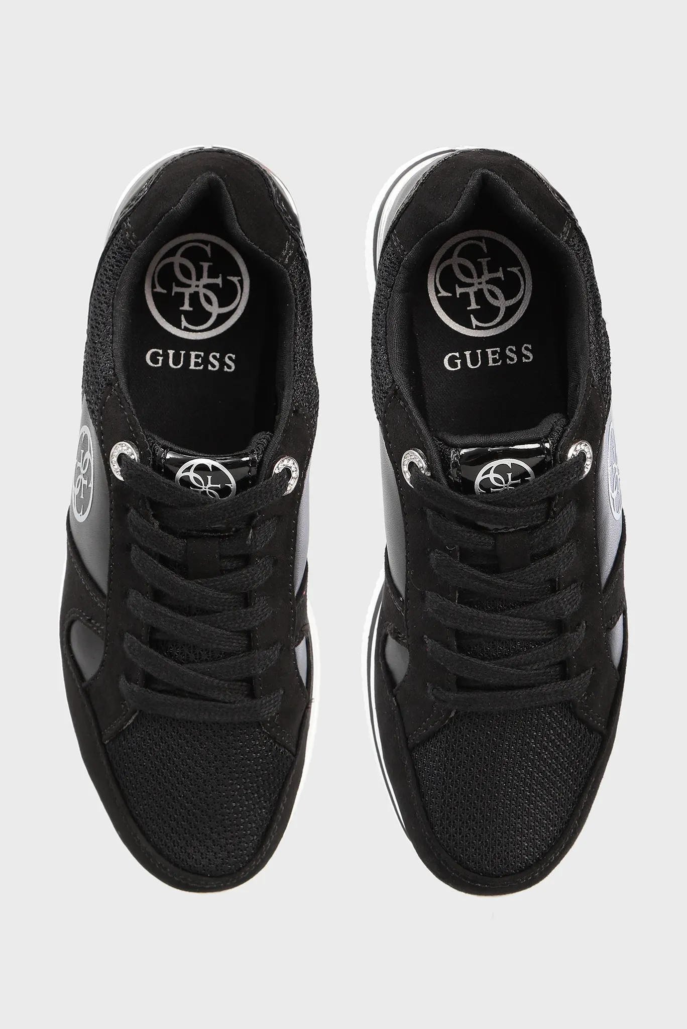 Женские черные кроссовки 4