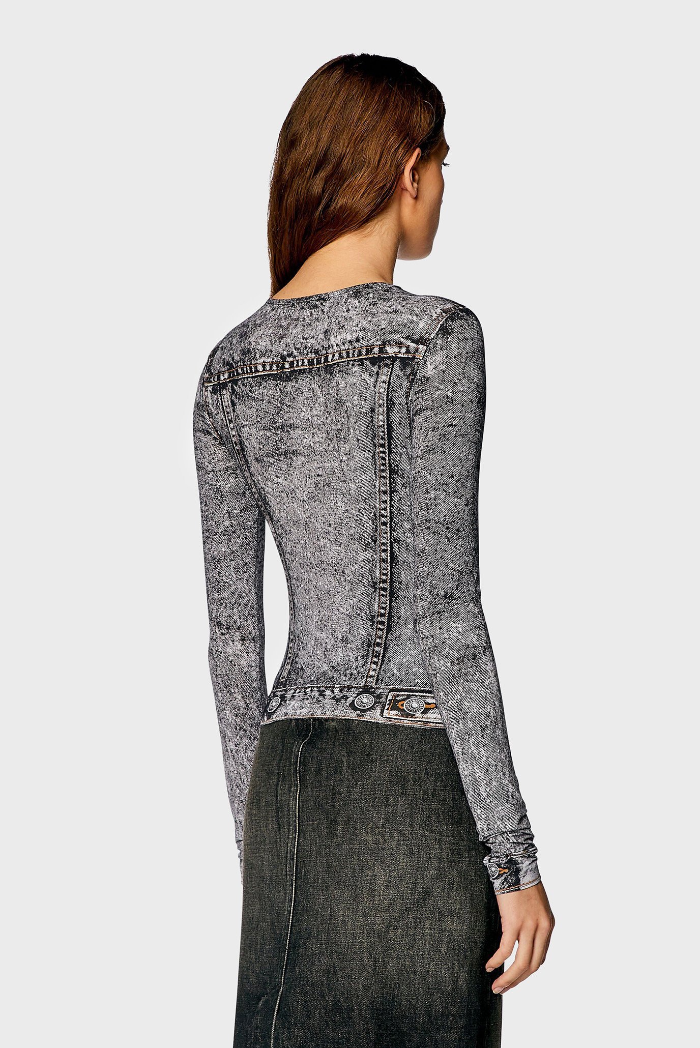 Лонгслив T-CLAU-N1 TOP 3