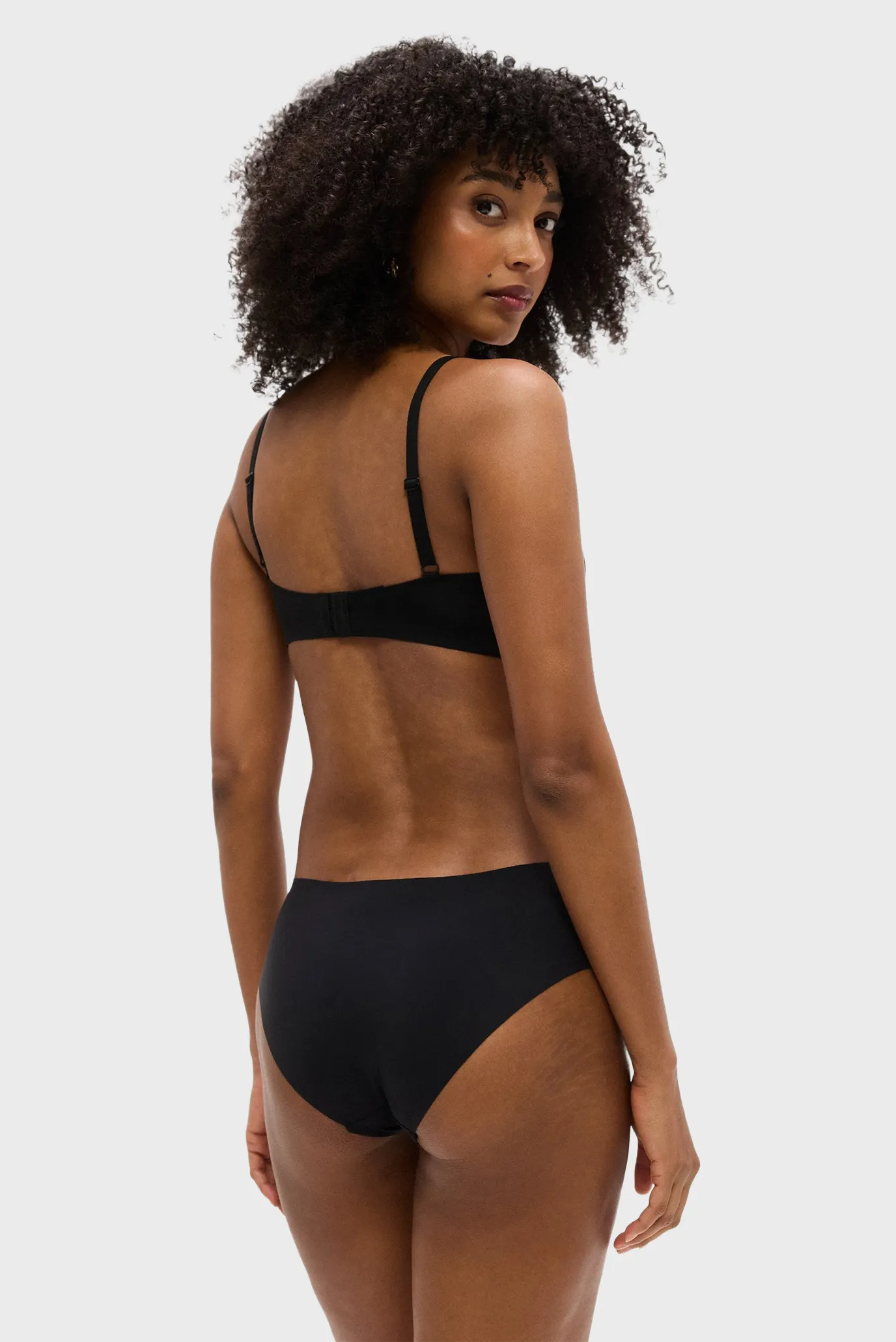 Трусы/UA PURE STRETCH NO SHOW HIPSTER-SOLID3PK 4