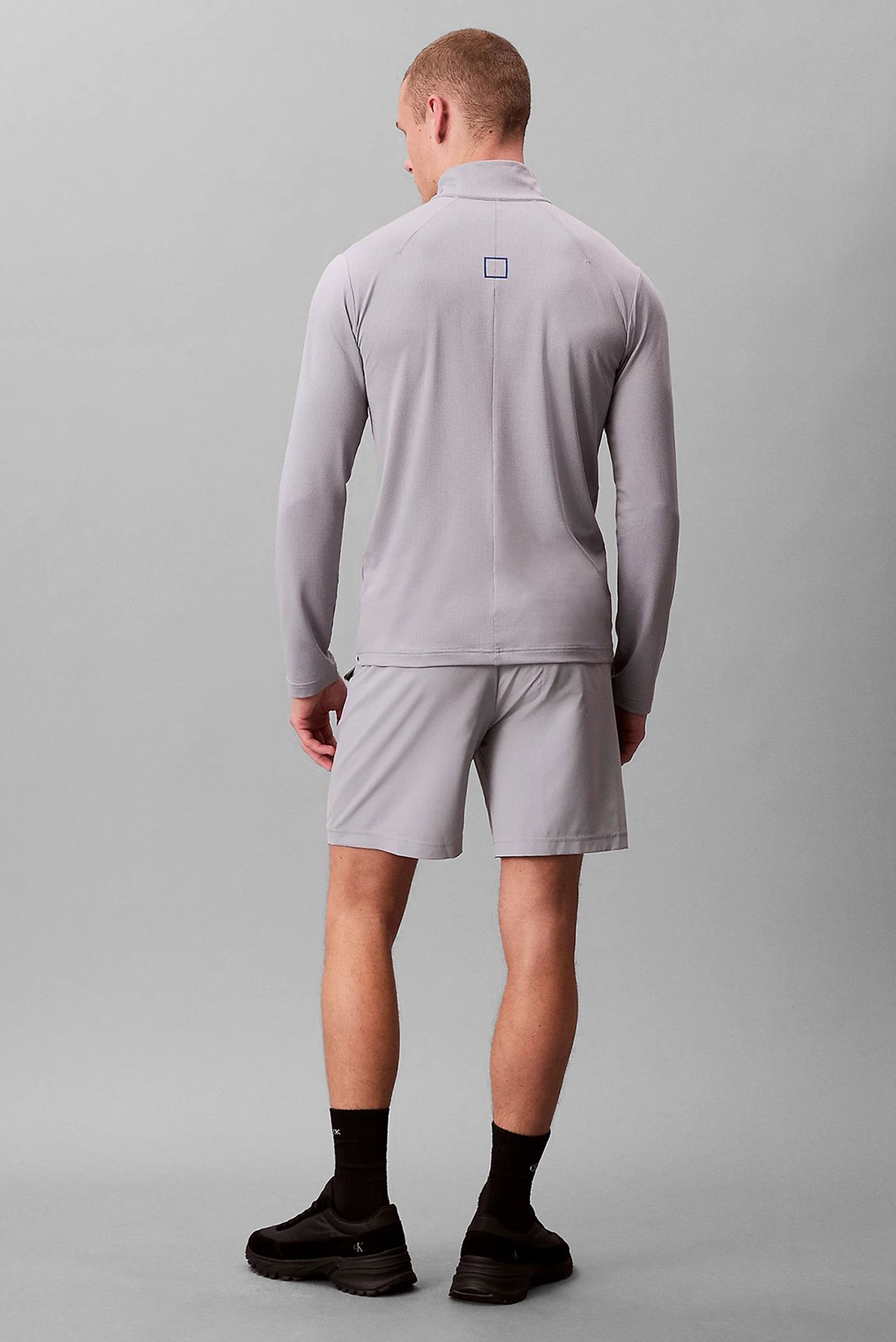 Шорты WOVEN SHORT 4