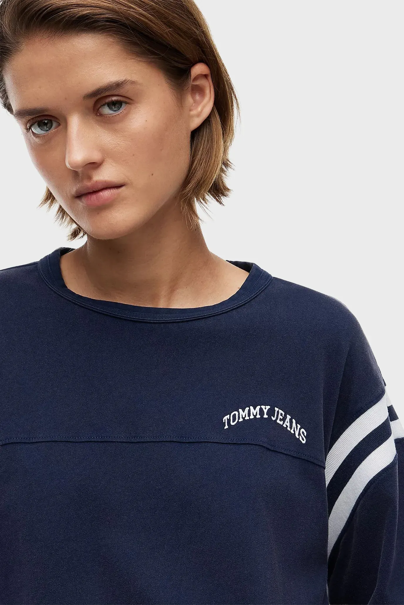 Футболка TJW OVS VARSITY SS TEE 4