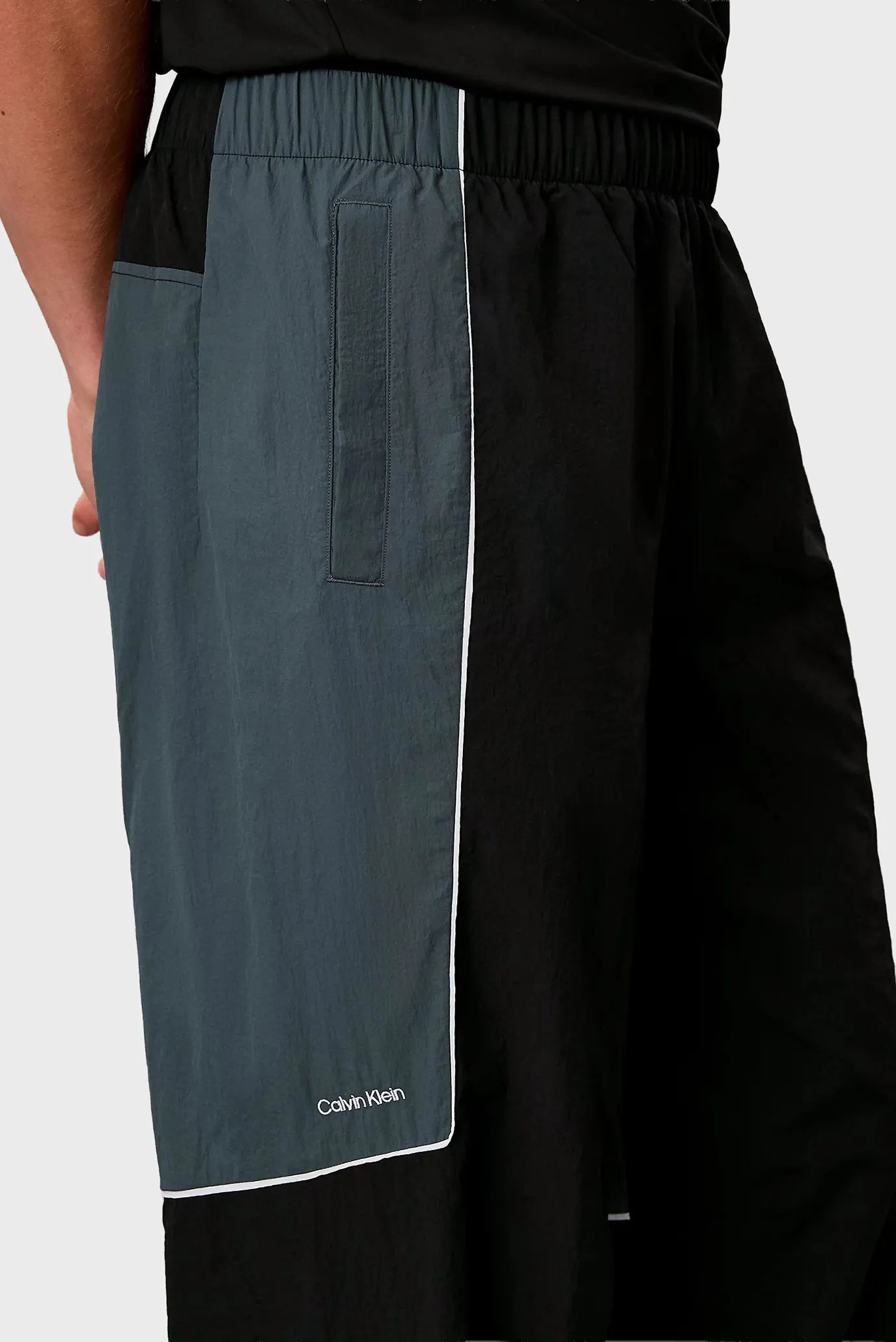 Штаны спортивные COLORBLOCK WOVEN PANT 5