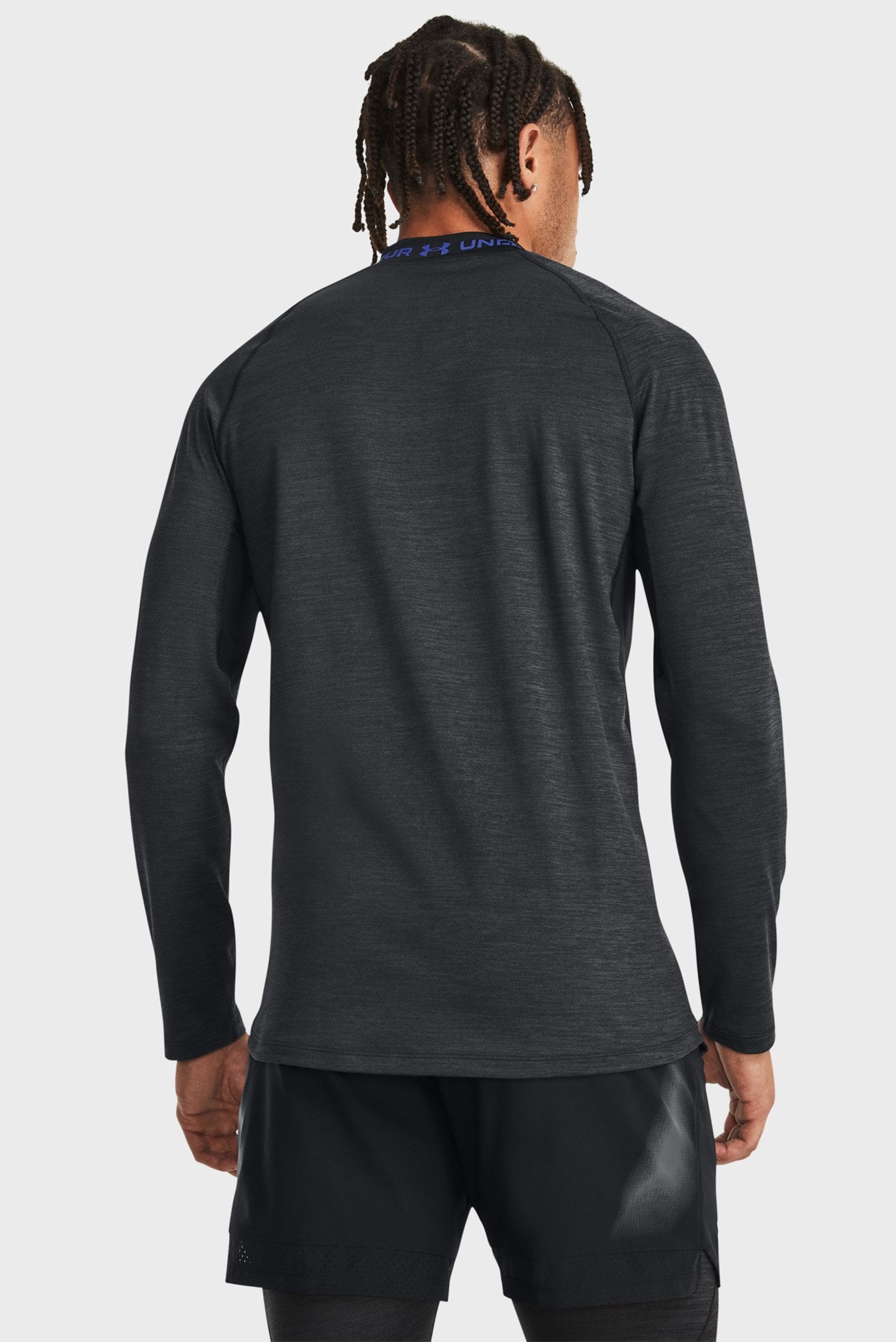 Лонгслив UA CG Armour Twist Mock 3