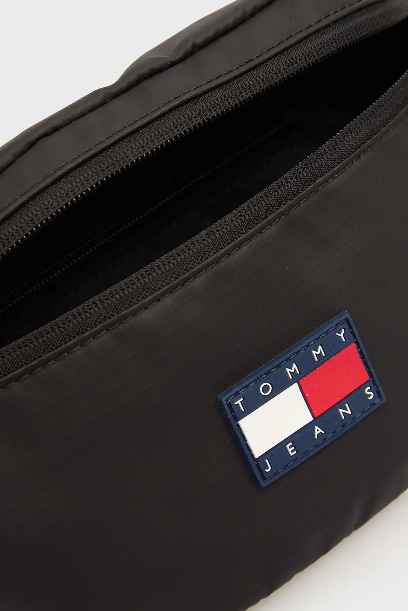 Поясная сумка TJM DAILY TECH BUMBAG 5