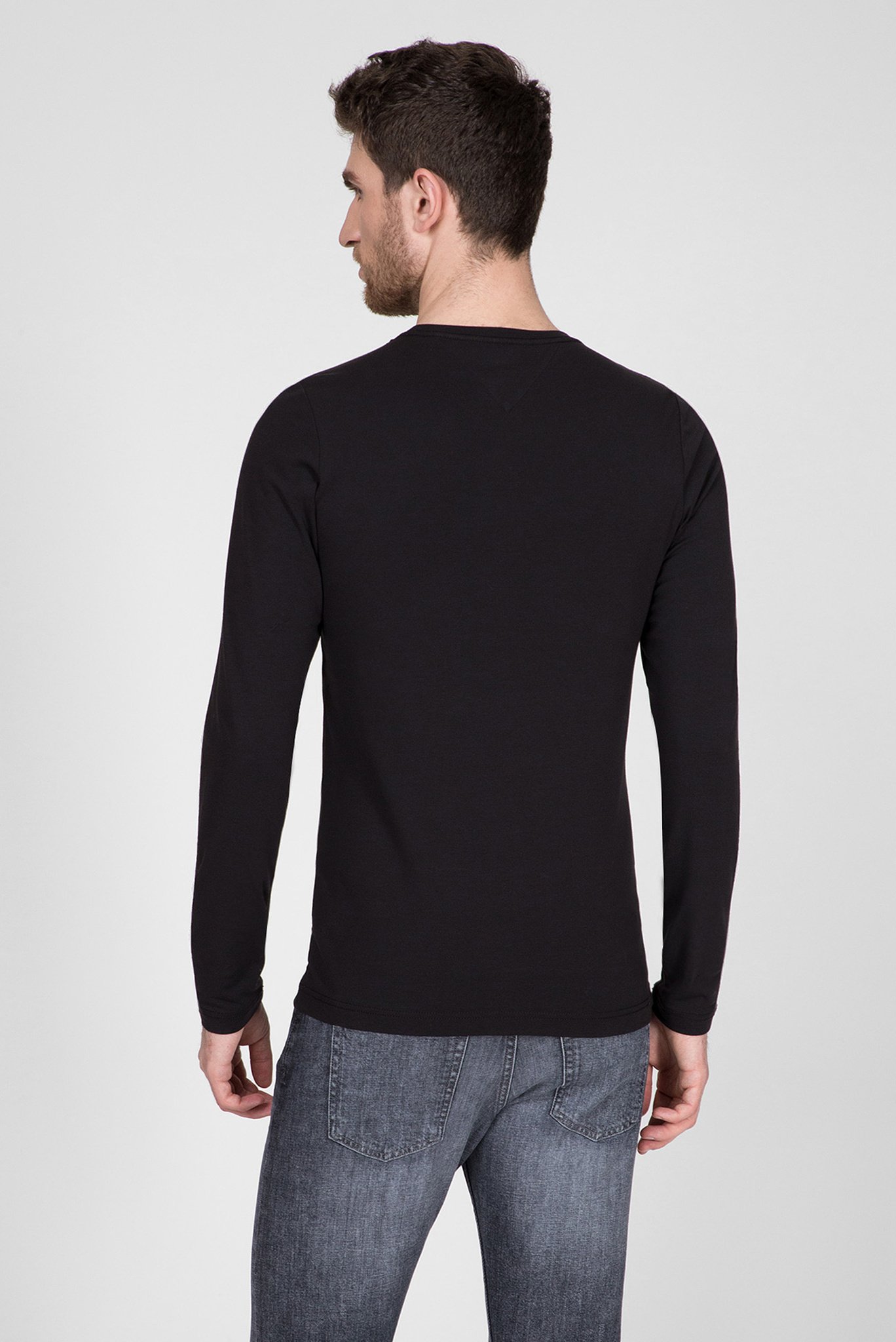 Мужской черный лонгслив STRETCH SLIM FIT LONG SLEEVE TEE 4