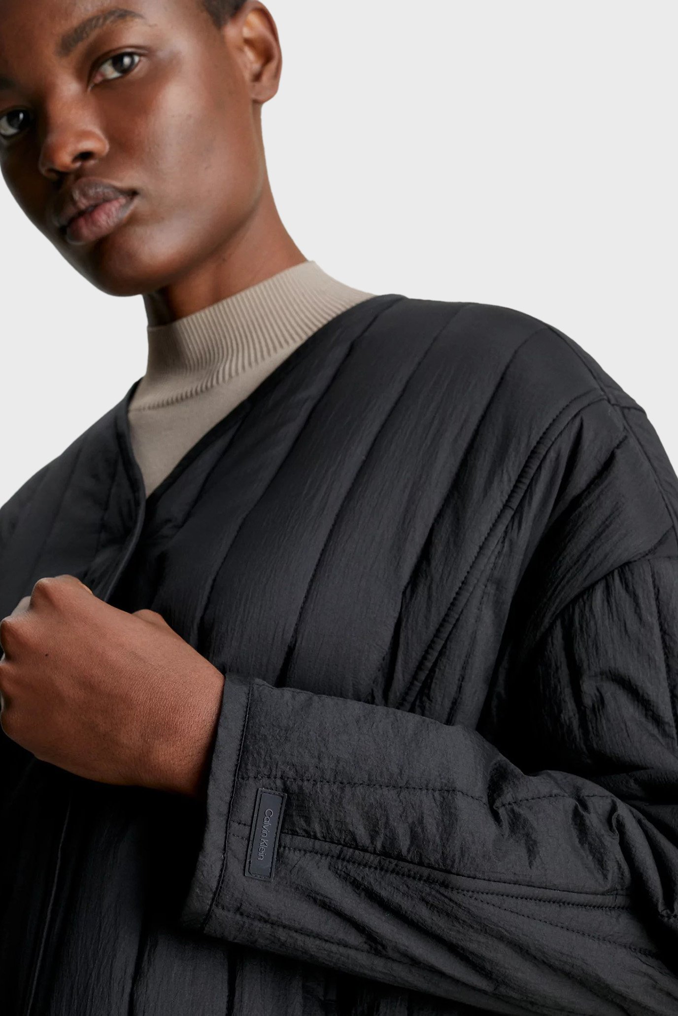 Женская черная куртка LW VERTICAL QUILT JACKET 4