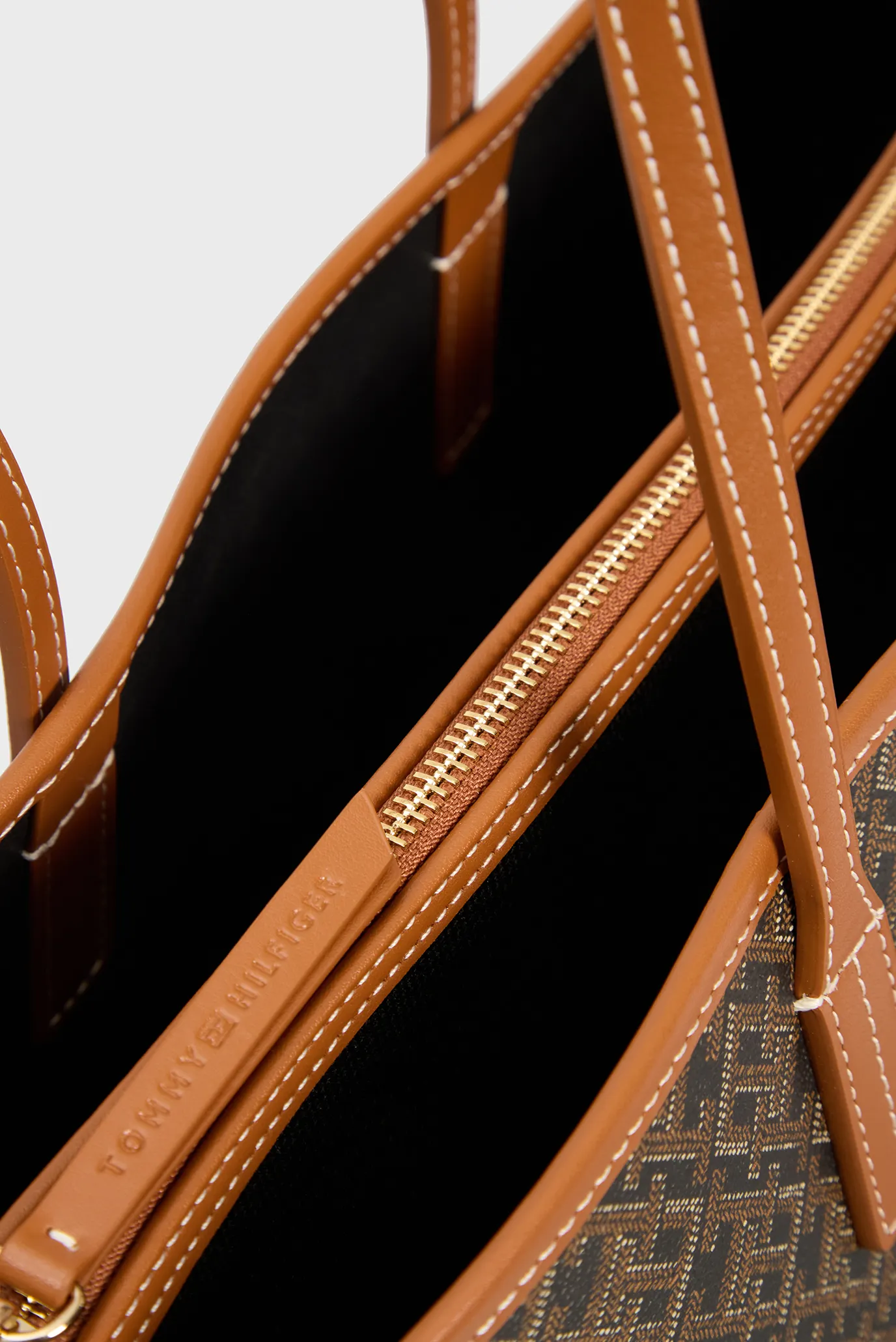 Сумка TH MONOPLAY LEATHER TOTE 6