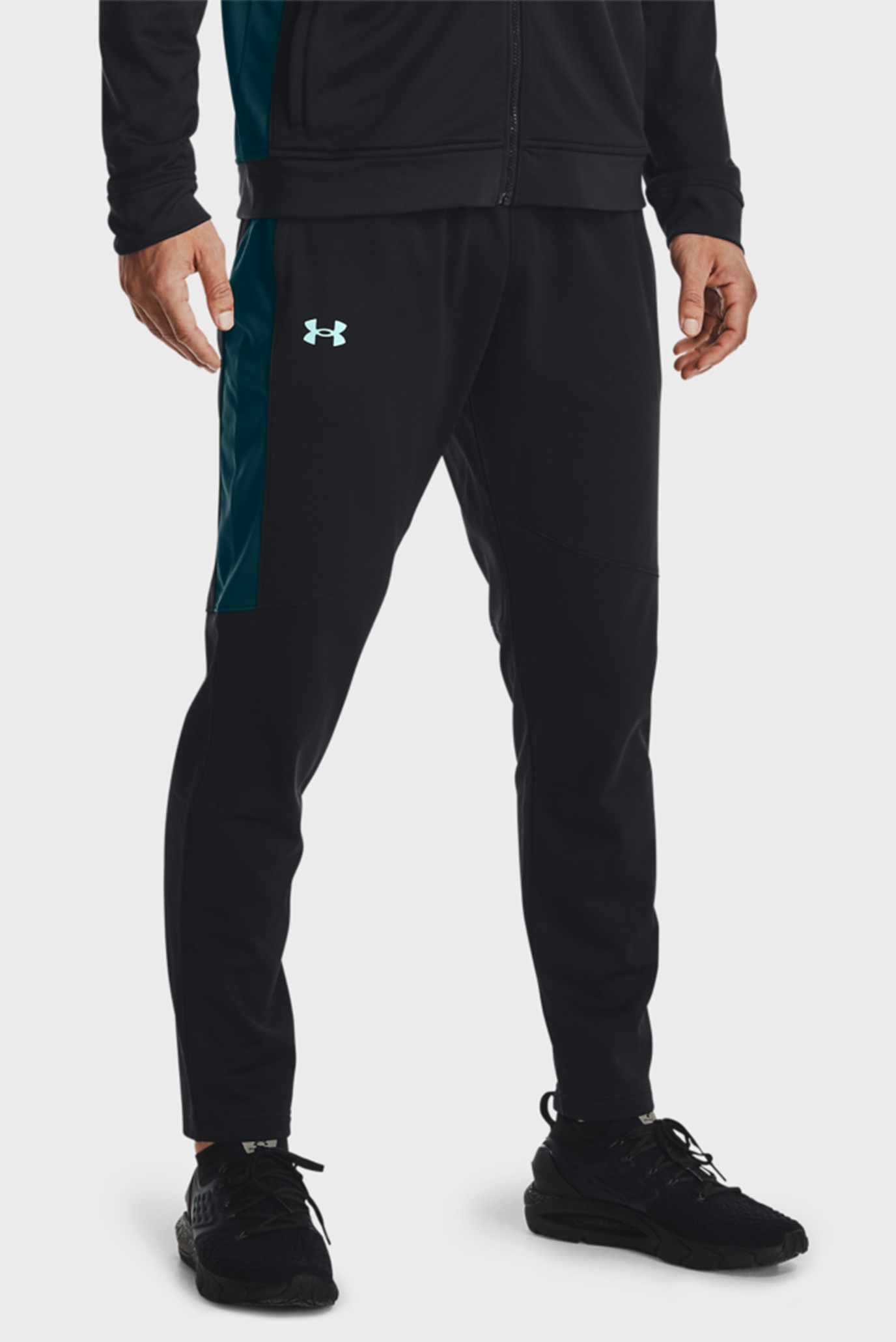 Мужские черные спортивные брюки UA SPORTSTYLE GRAPHIC TK PNT 1