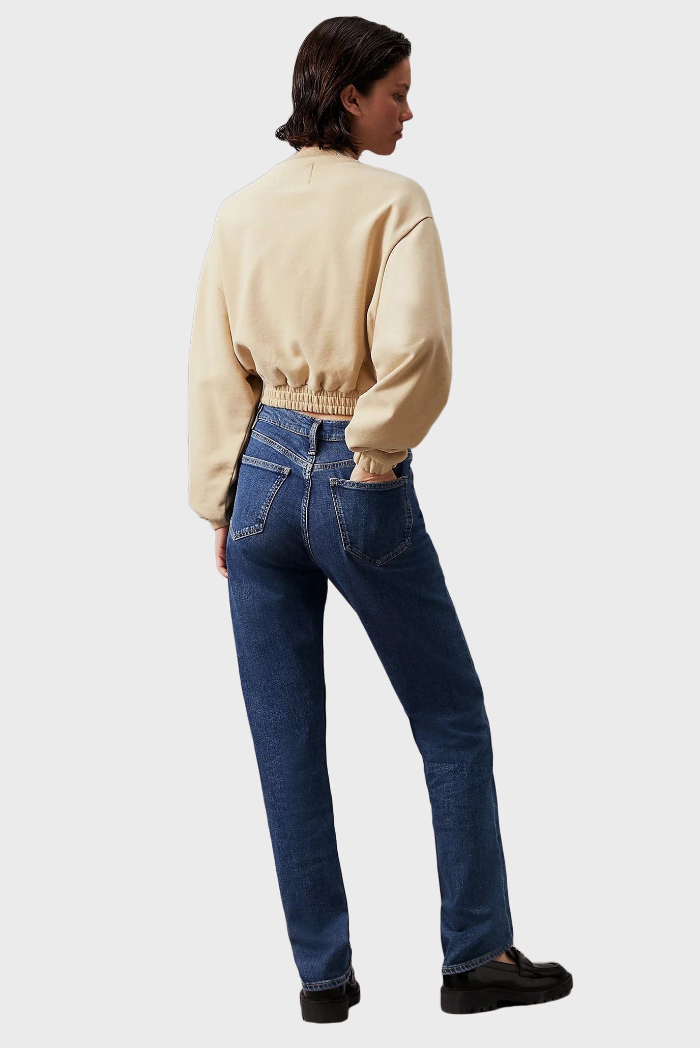 Женский бежевый свитшот WOVEN LABEL CREW NECK 3