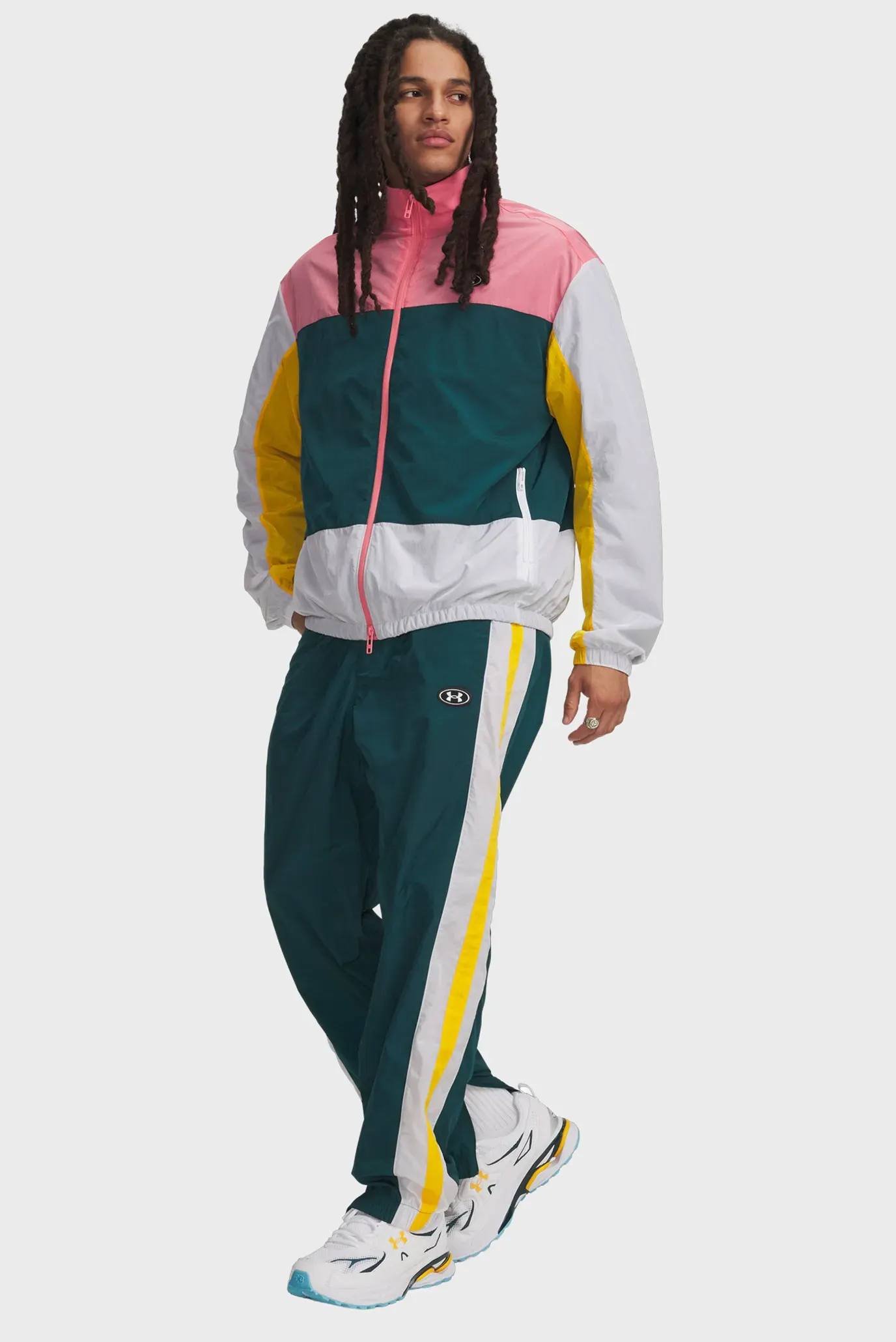 Ветровка UA Icon Woven Track FZ 2