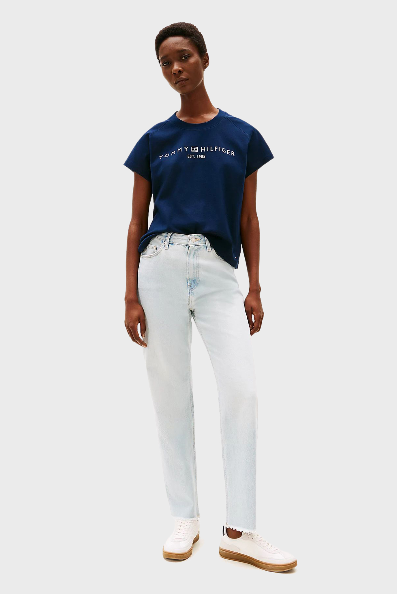 Женская темно-синяя футболка MDRN CAP 2