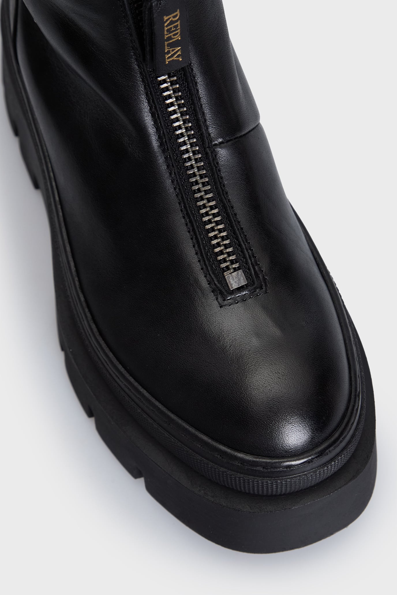 Женские черные кожаные полусапоги NATHALIE 4