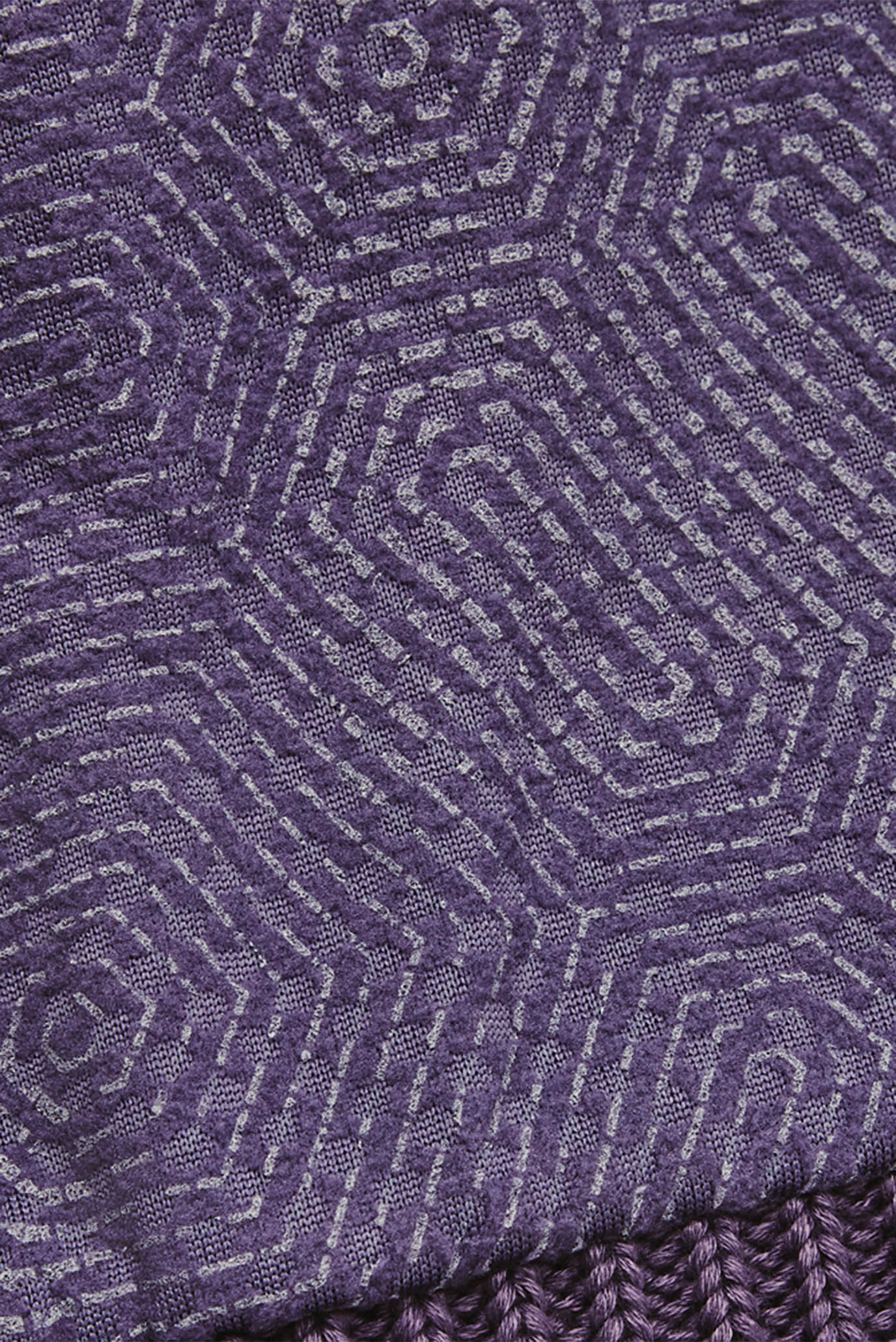 Женская фиолетовая шапка UA Around Town CGI Beanie 2