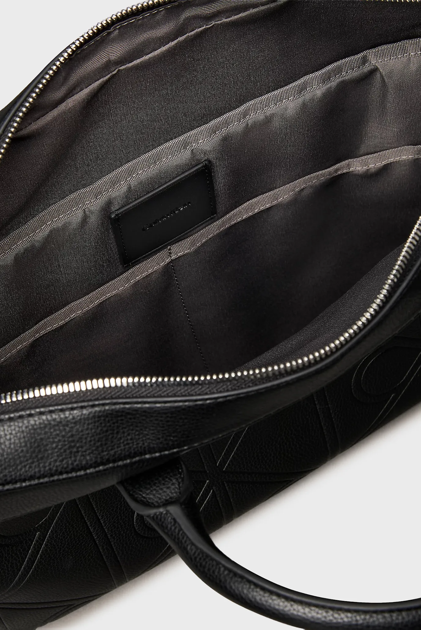 Сумка для компьютера XL EMBLEM AOP EMBOSS COMMUTER 4