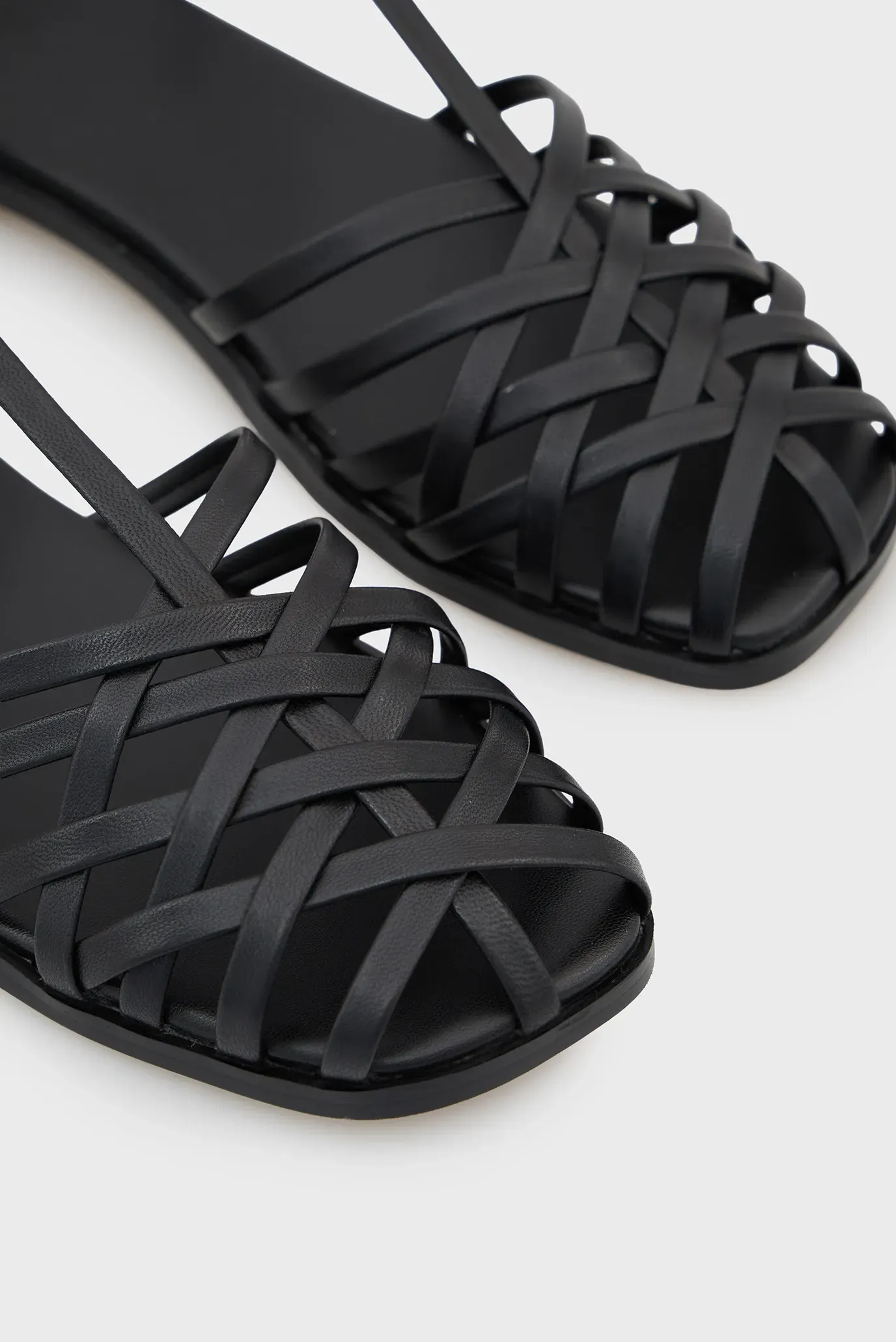 Сандалии Caprine 2