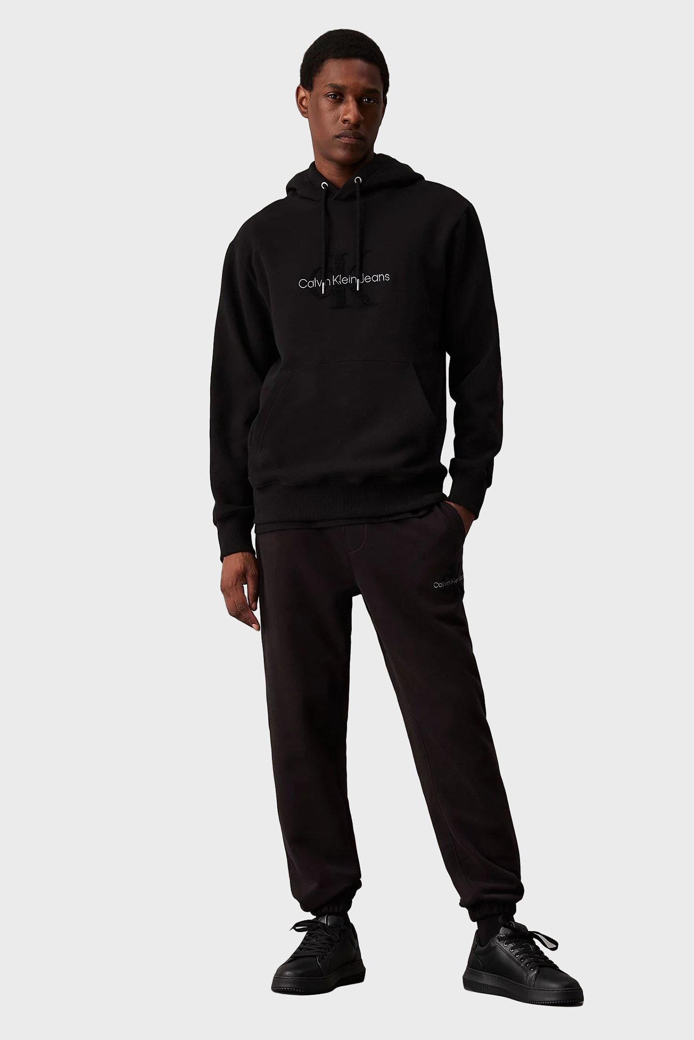 Мужские черные спортивные брюки CHENILLE MONOLOGO 2