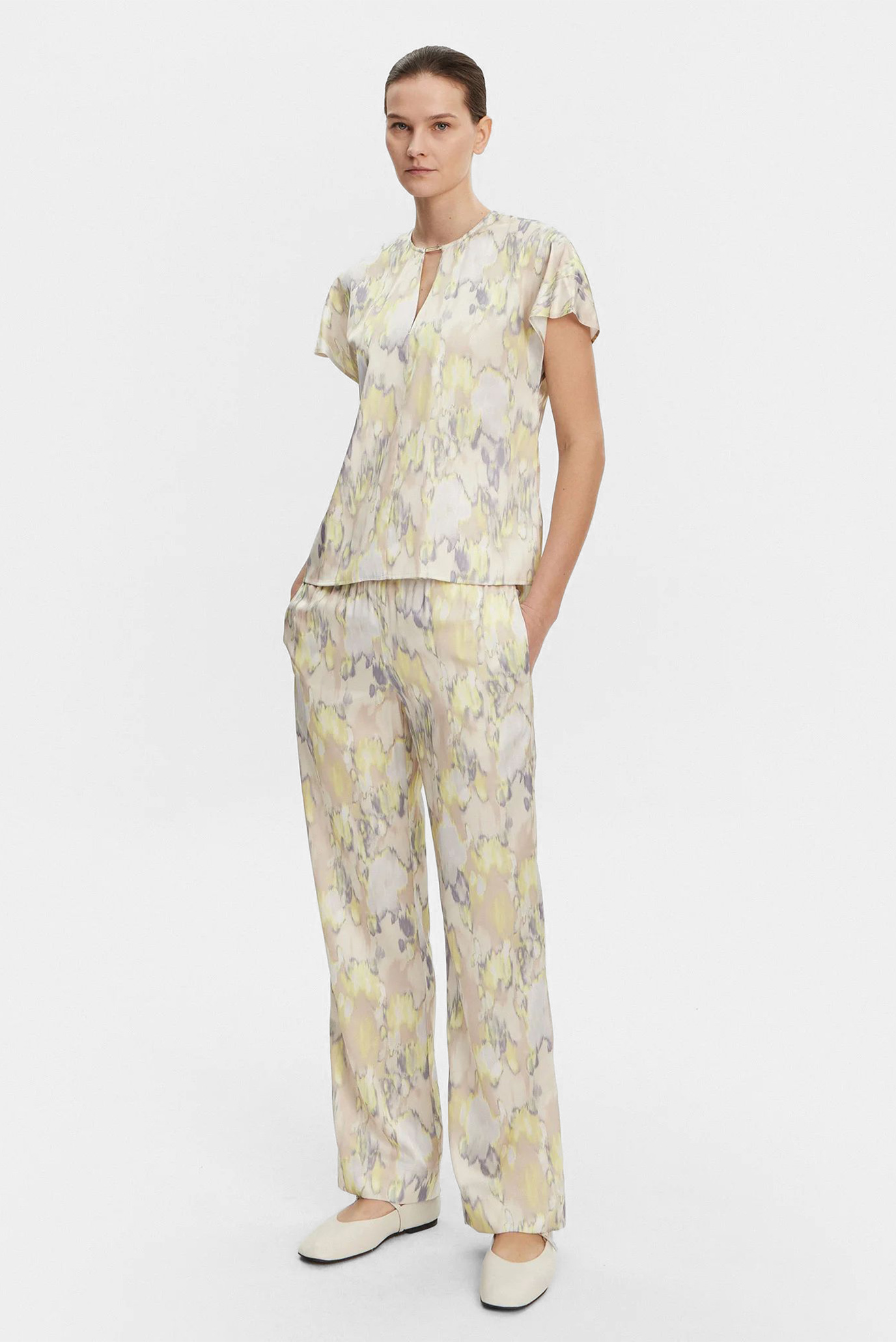 Блузка DRAPEY SATIN SS METAL BLOUSECalvin Klein Блузка DRAPEY SATIN SS METAL BLOUSE 2