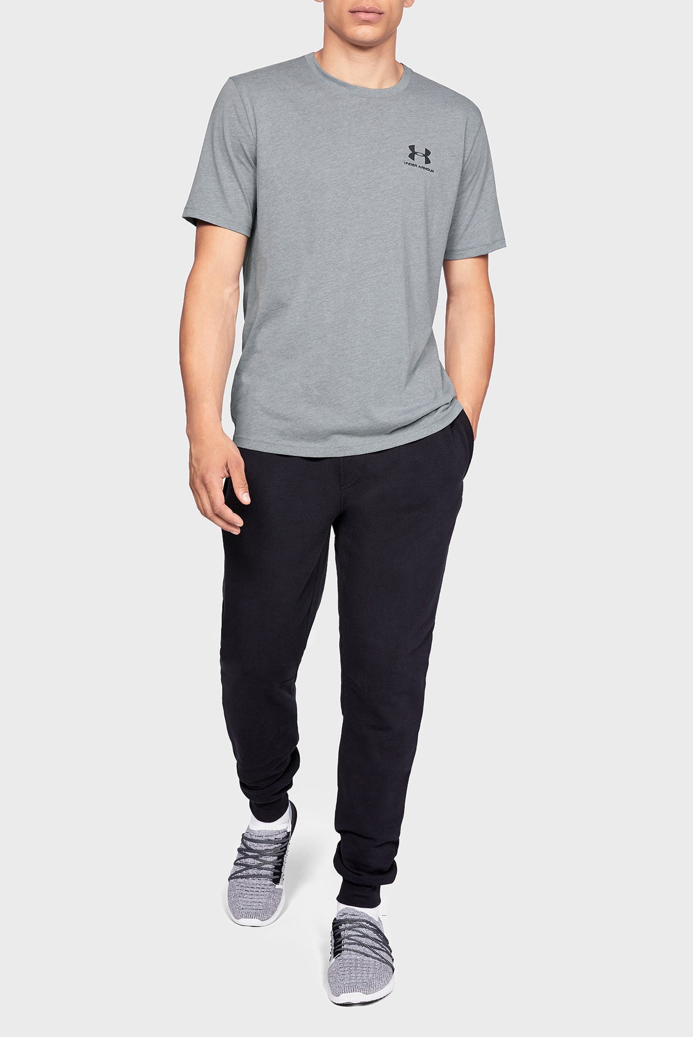 Мужская серая футболка SPORTSTYLE LEFT CHEST SSUnder Armour Мужская серая футболка SPORTSTYLE LEFT CHEST SS 3