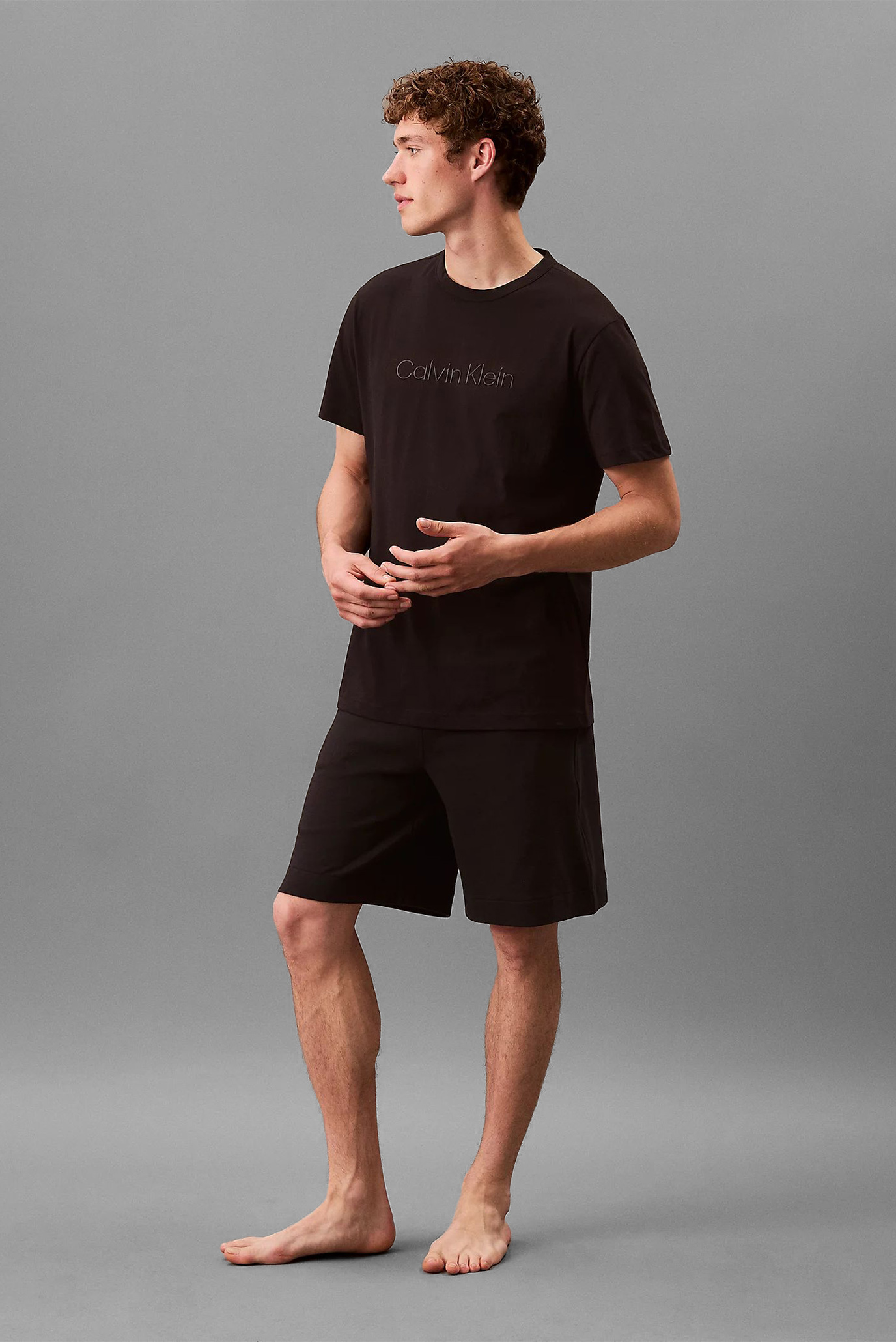 Мужская черная футболка S S CREW NECK 2