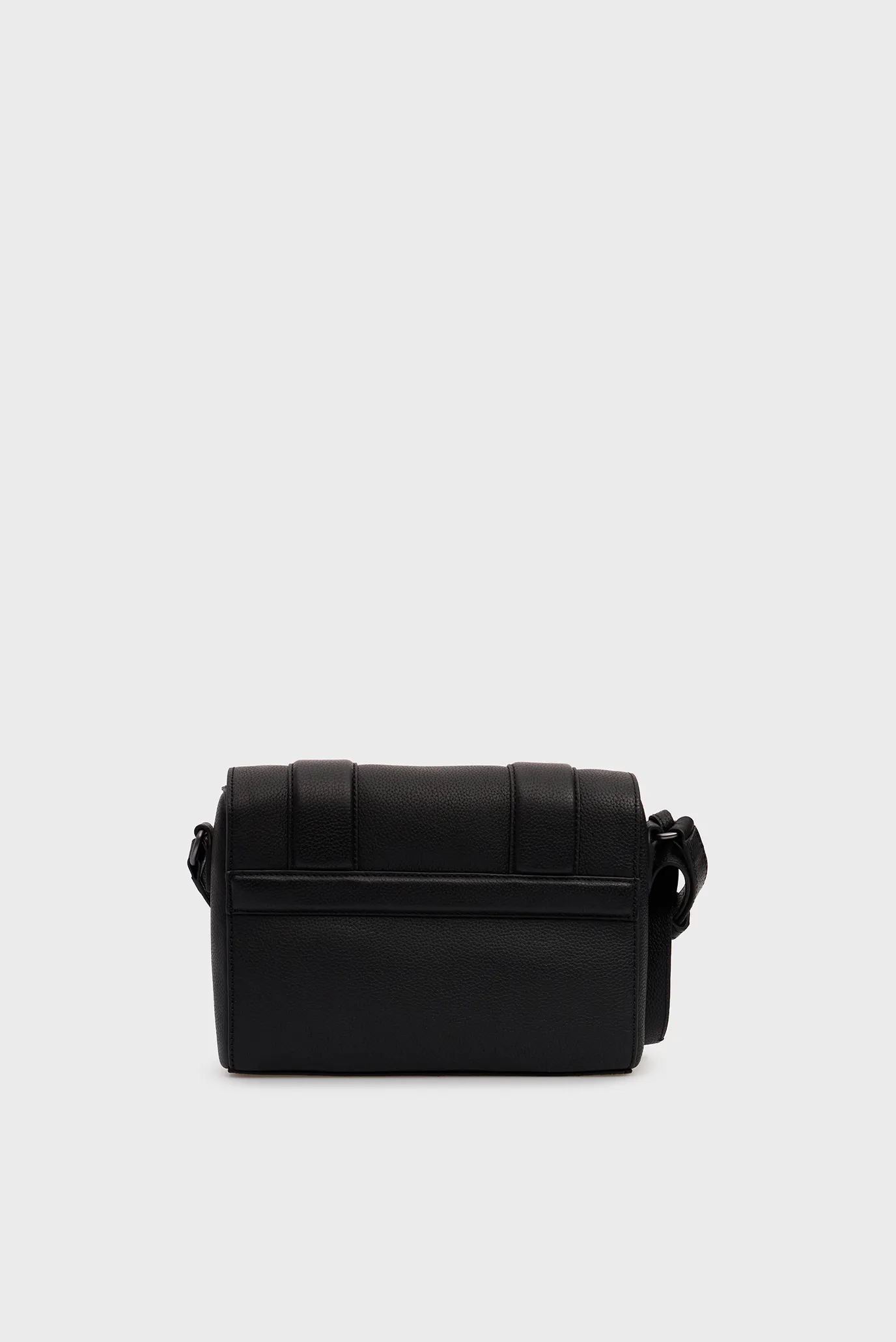 Сумка LEATHER SMALL FLAP MESSENGER 4