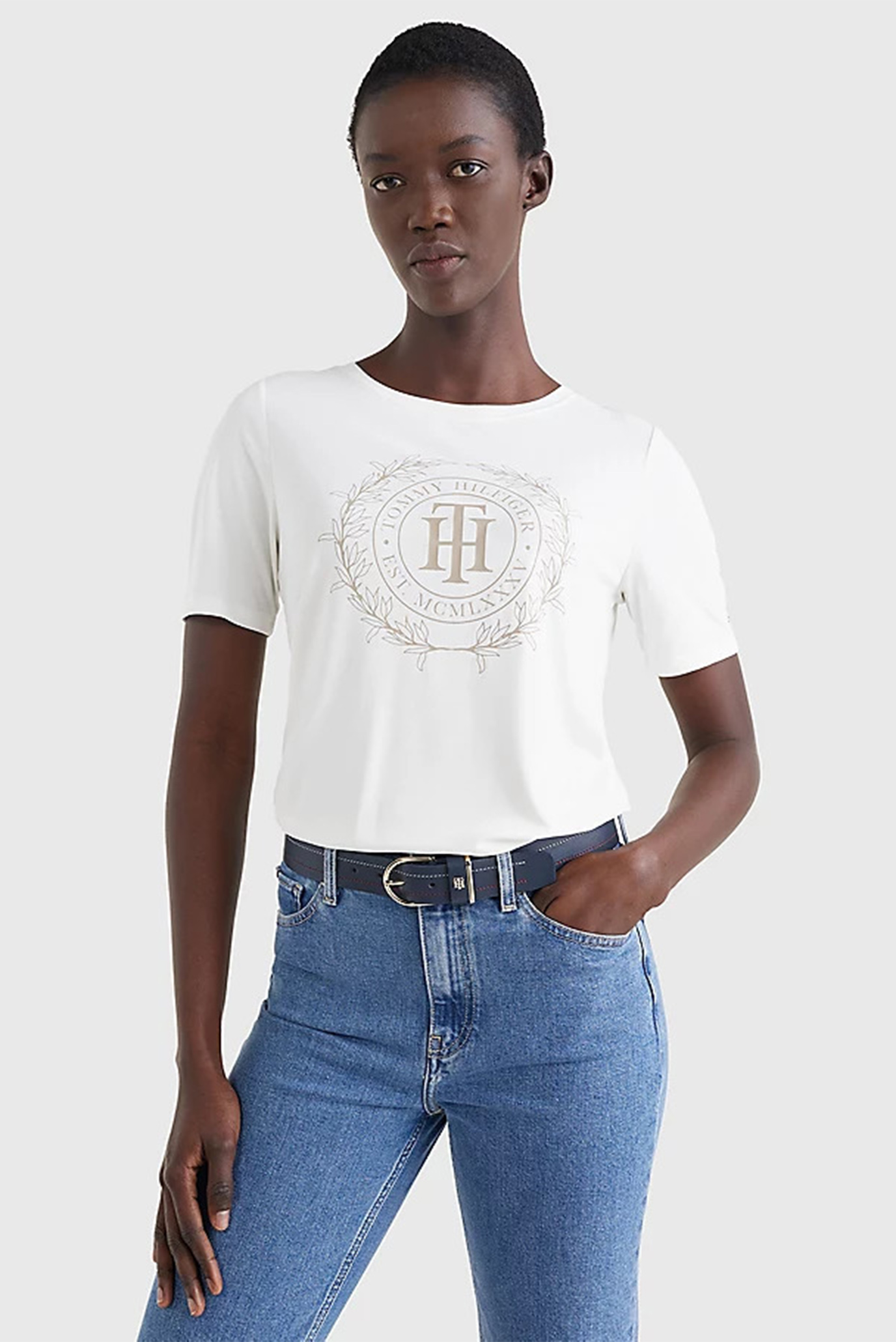 Женская белая футболка REG SUEDED TH CREST OPEN-NK TEE 6