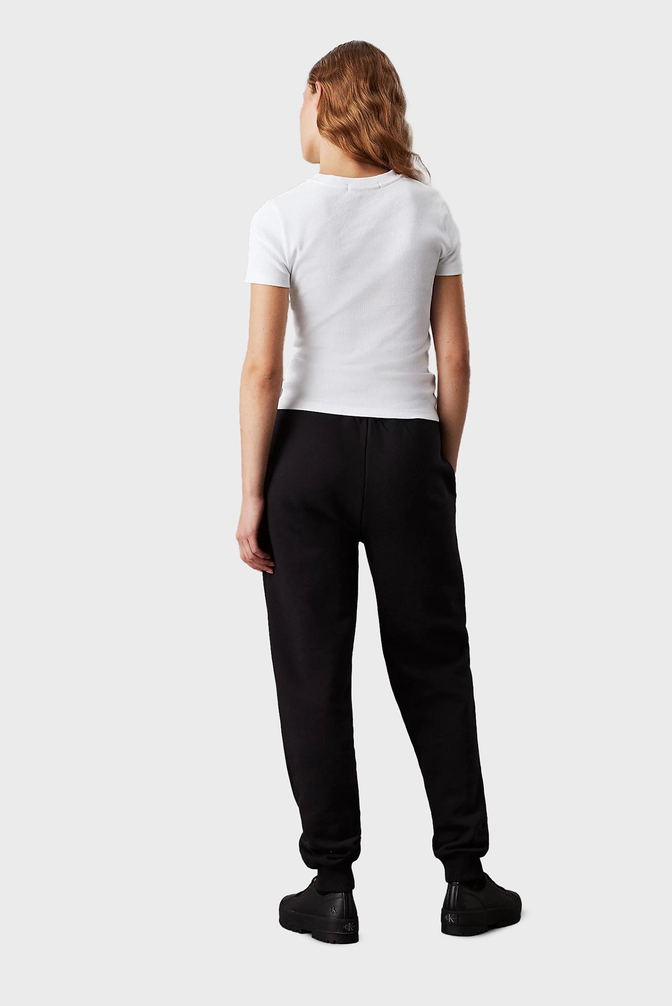 Женские черные спортивные брюки MONOLOGO CUFFED JOG PANT 3