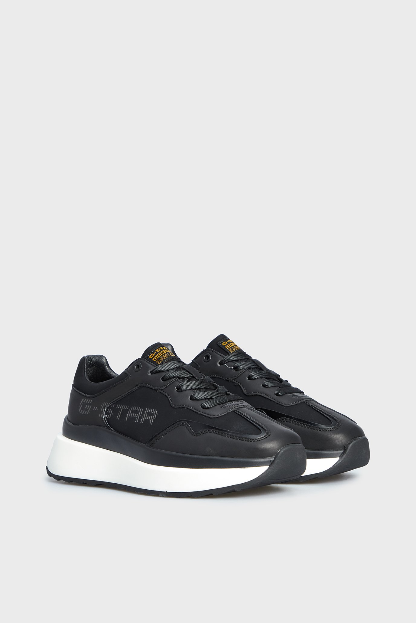 Женские черные кроссовки 3