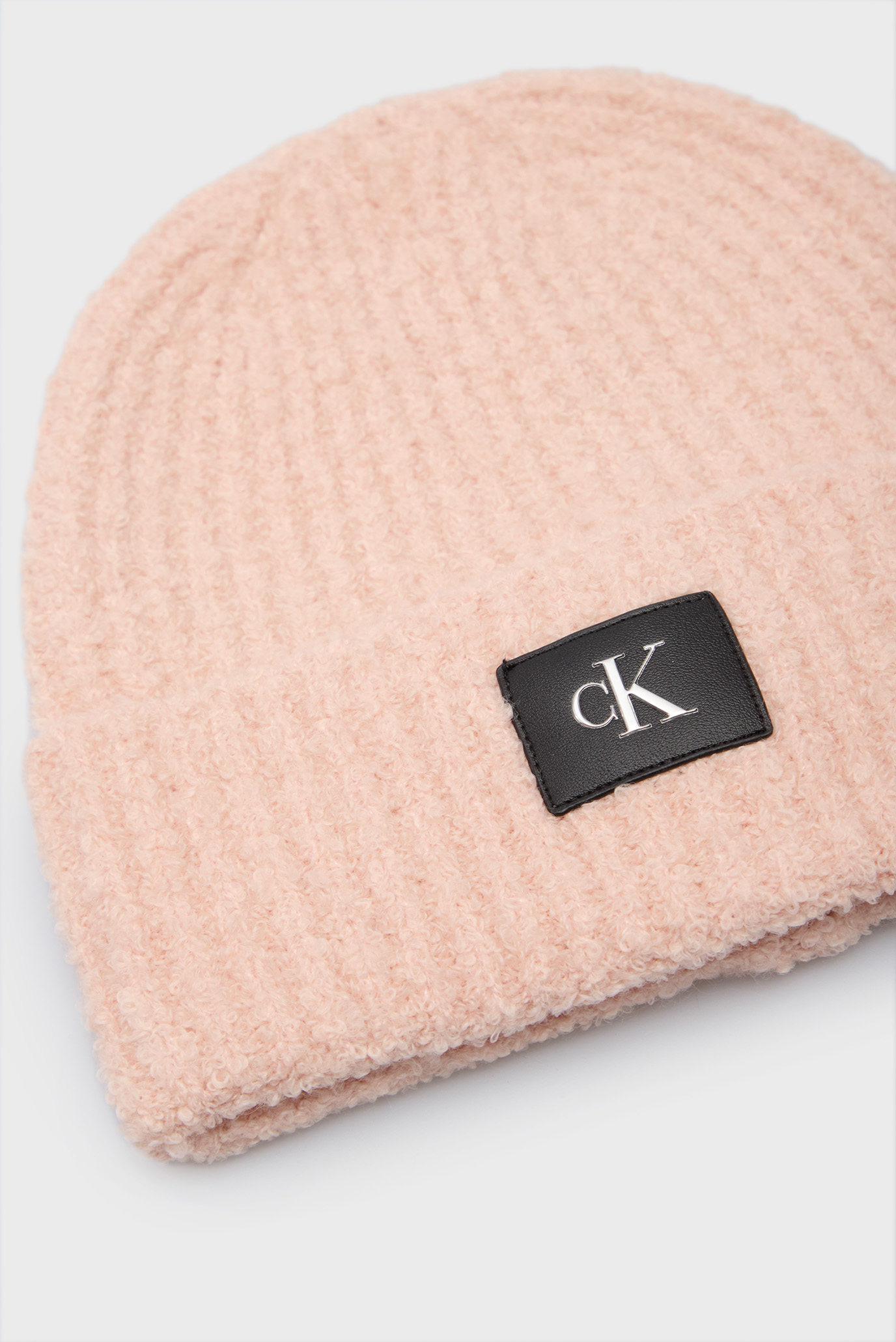 Женская пудровая шапка HARDWARE BEANIE 4