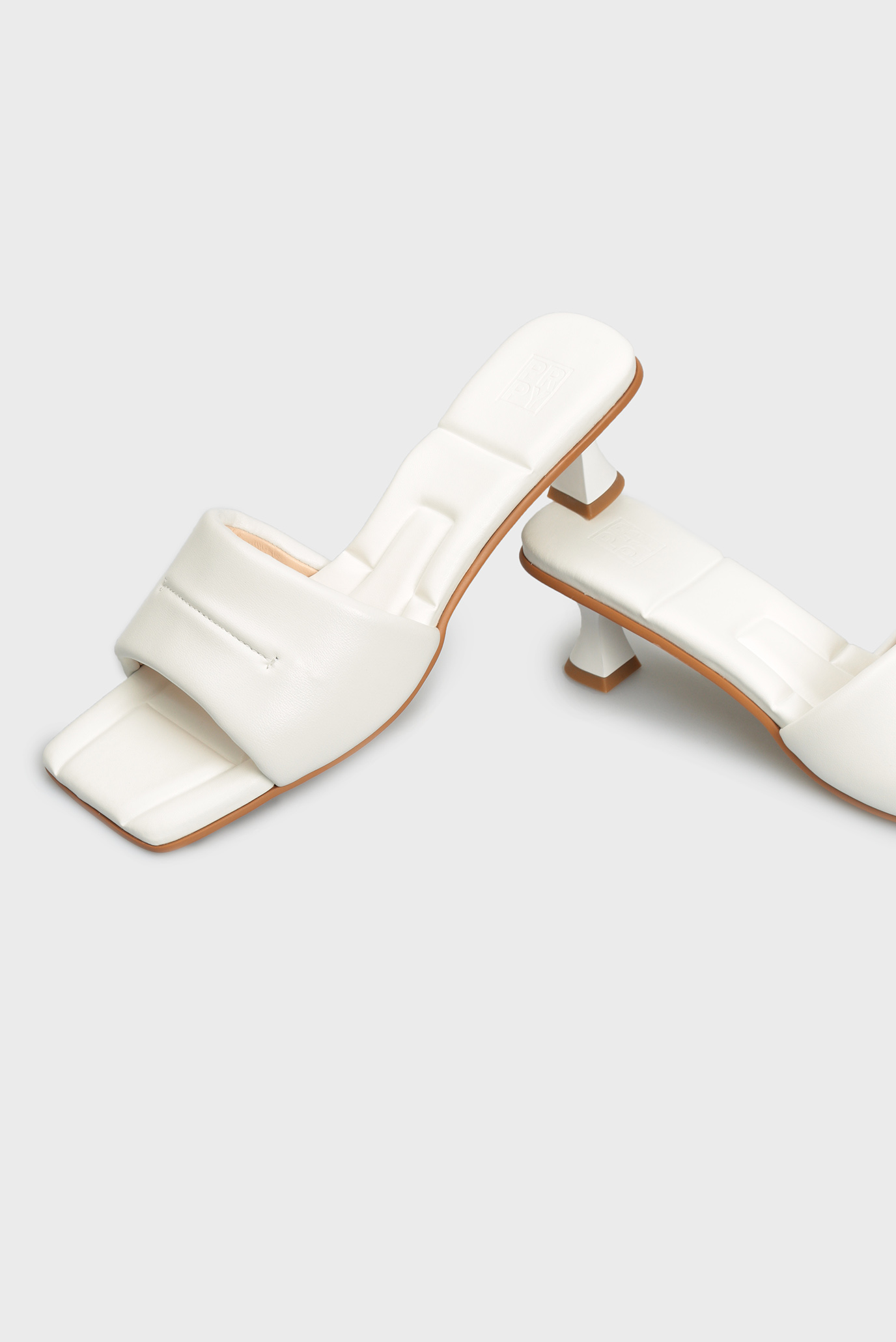 Женские белые кожаные мюли Florentia 6