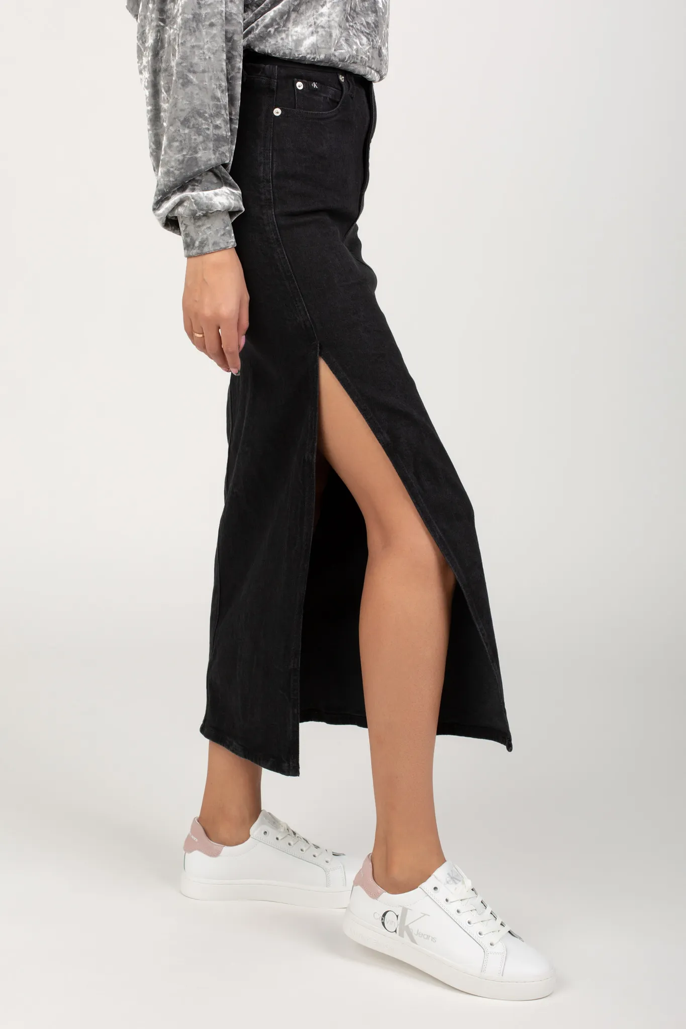 Женская черная джинсовая юбка 2