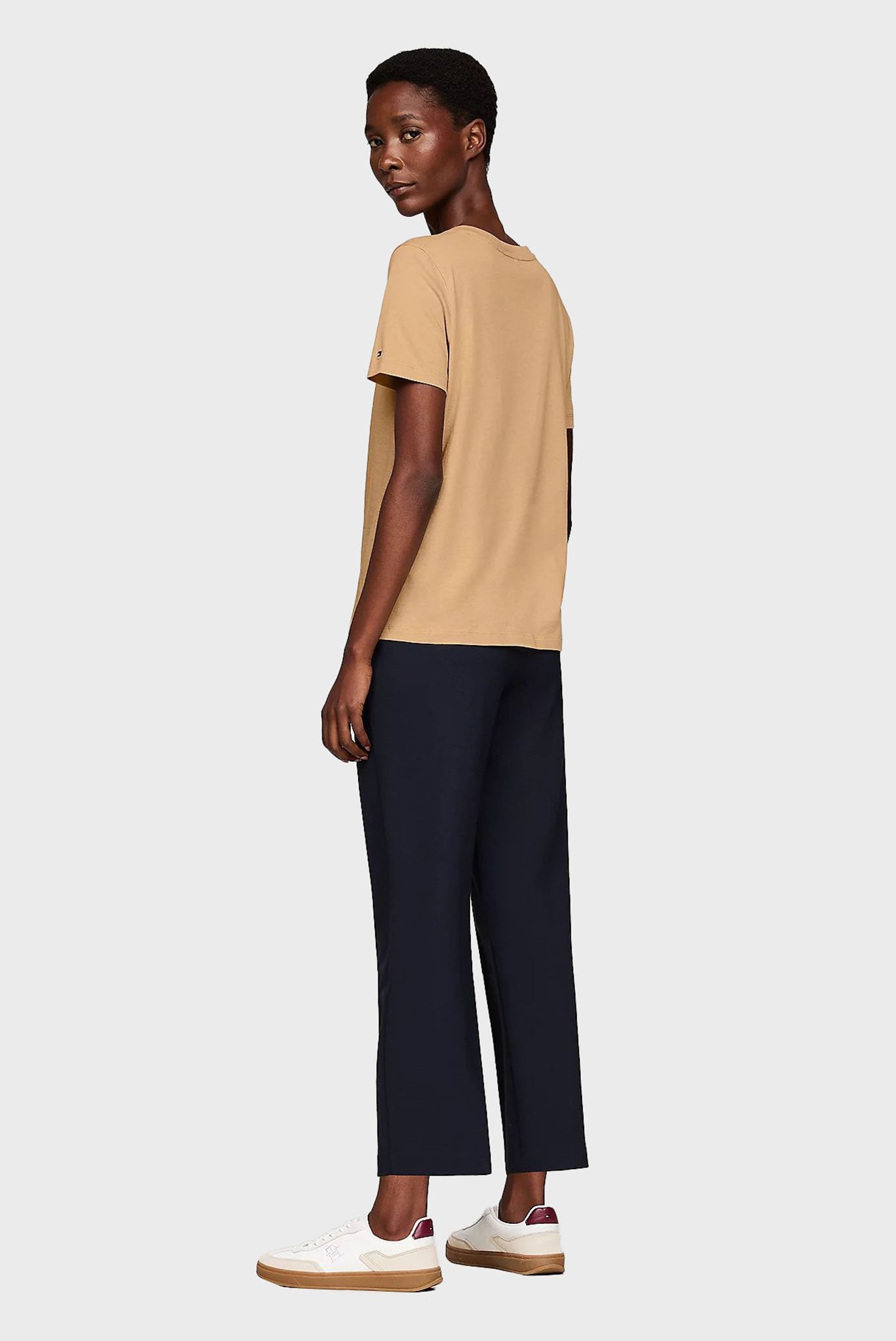 Футболка REG CORP LOGO C-NK SSTommy Hilfiger Футболка REG CORP LOGO C-NK SS 3