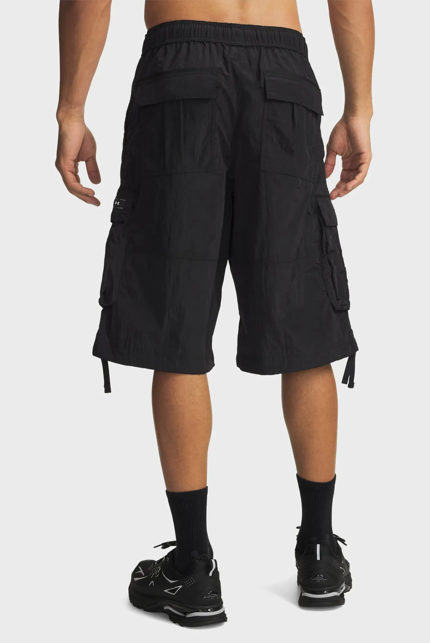 Шорты SU Woven Short 3