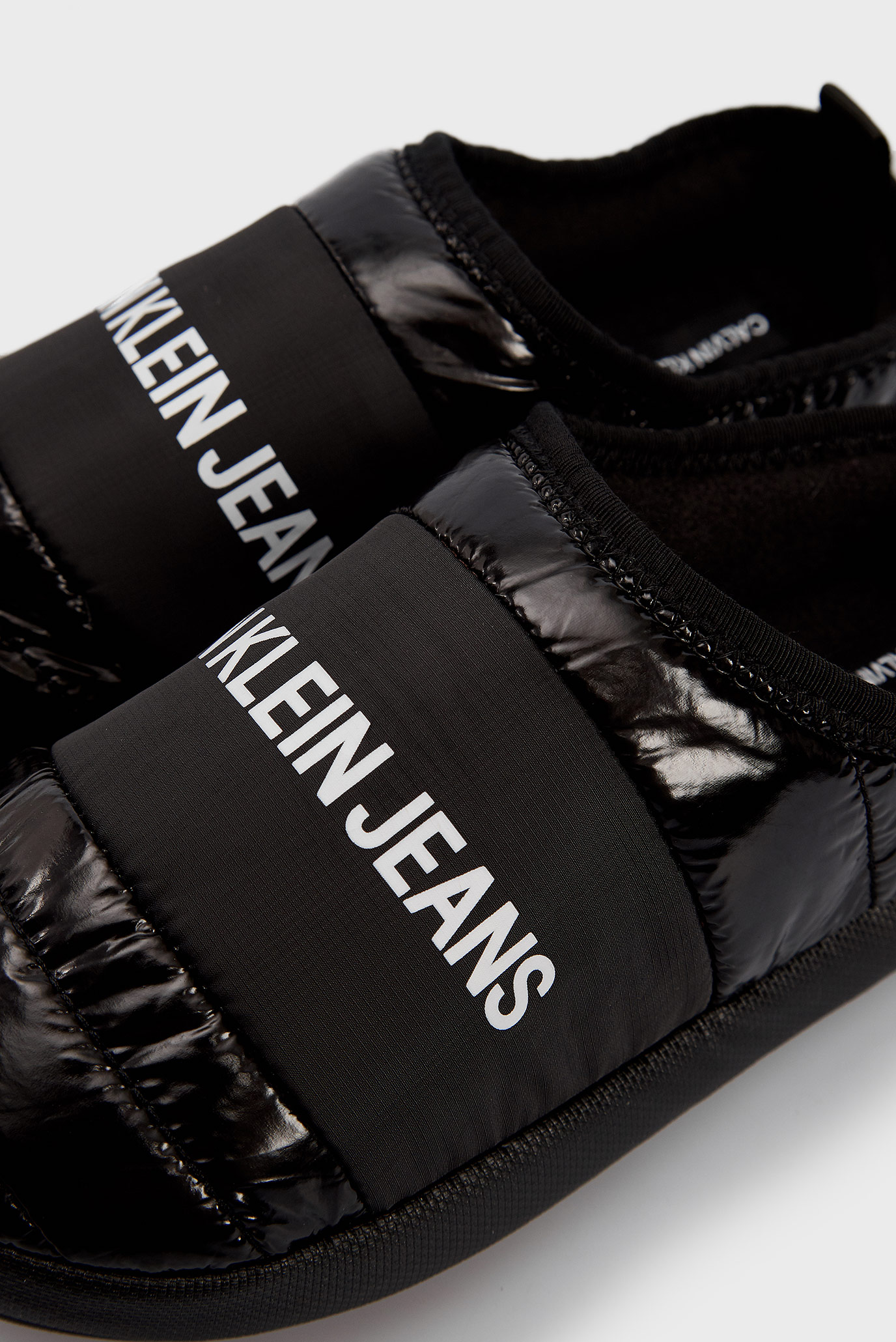 Женские черные тапочки 9