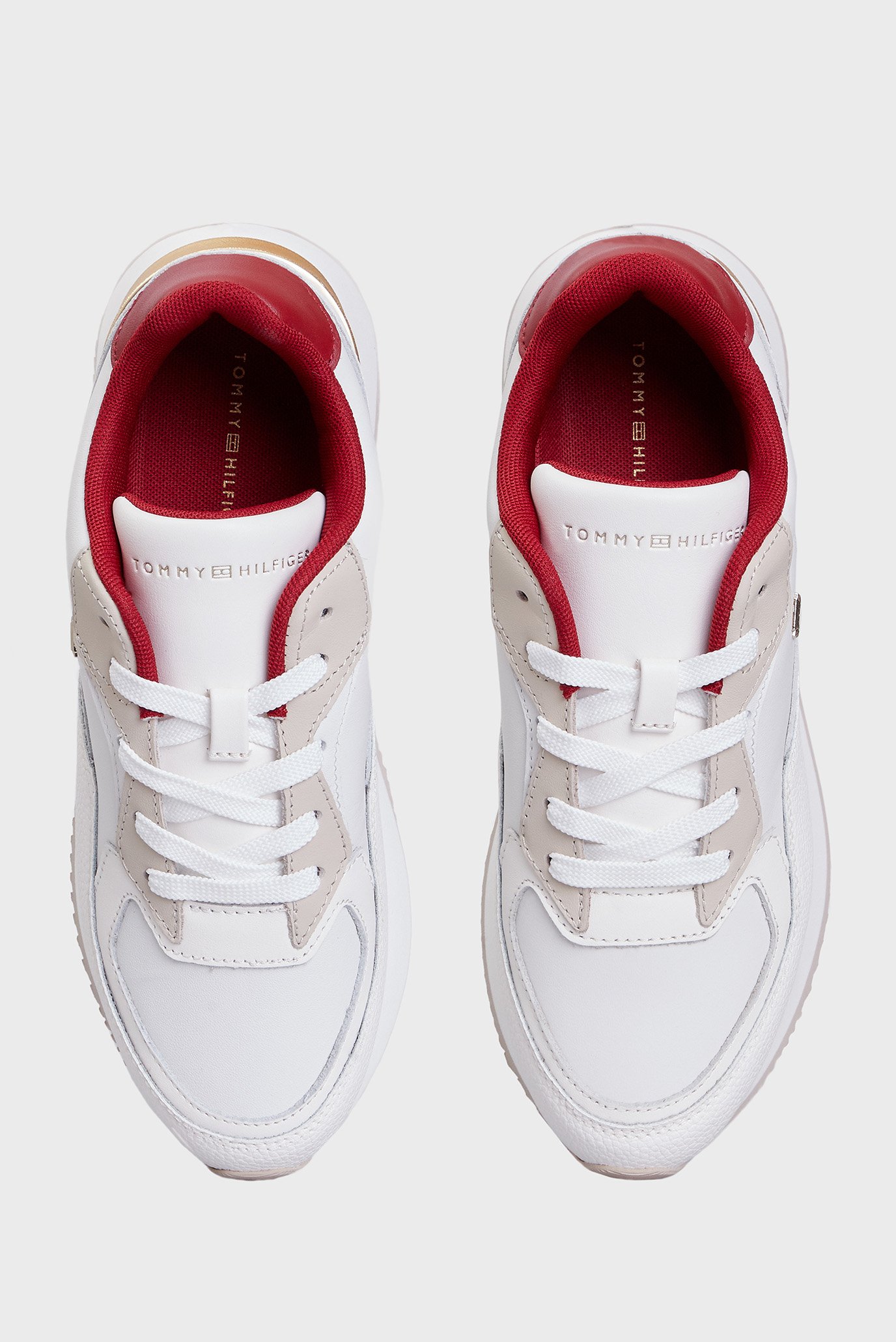 Женские кожаные кроссовки CHIC CHUNKY RUNNER 4