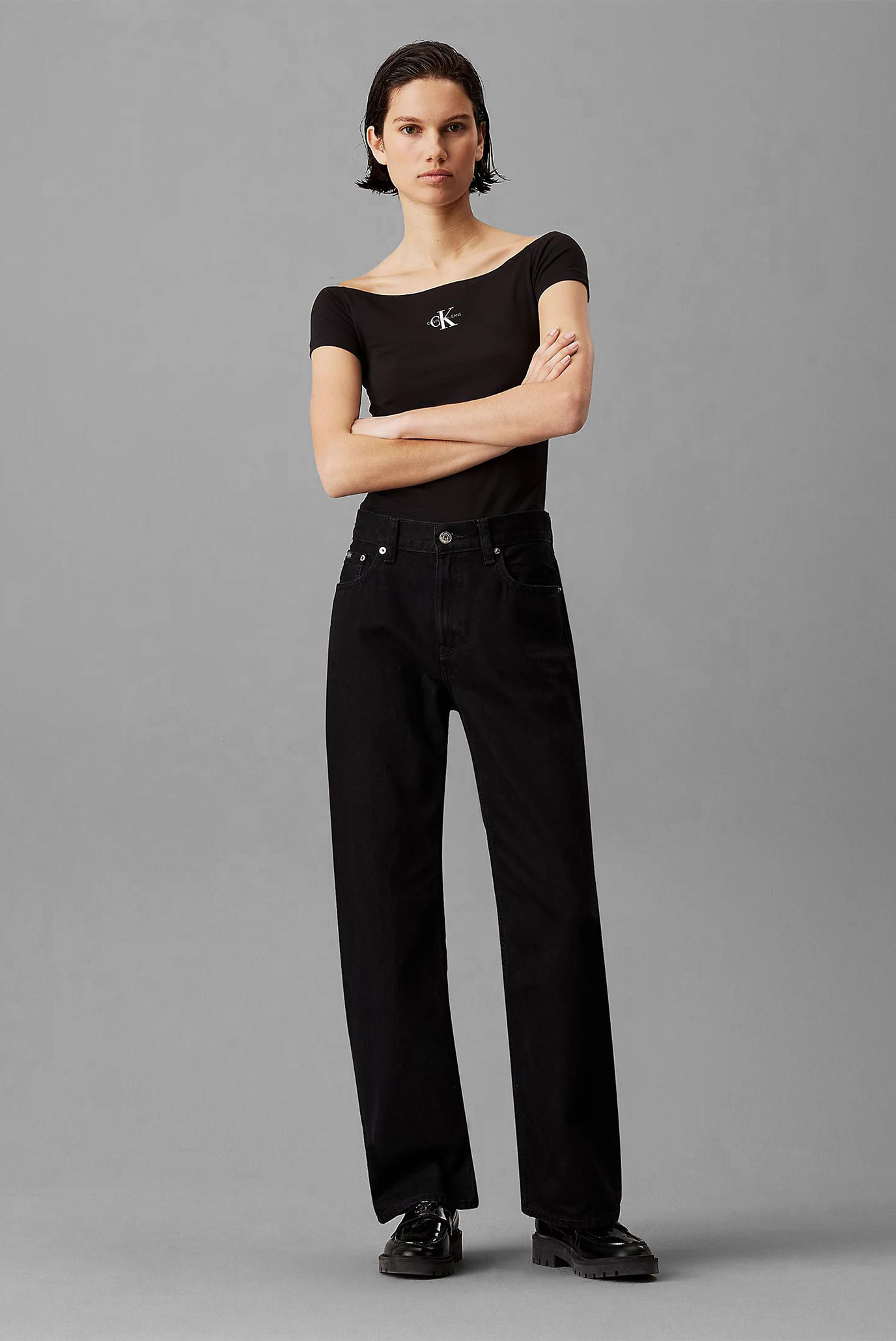 Топ MONOLOGO SLIM BARDOT TOP 2