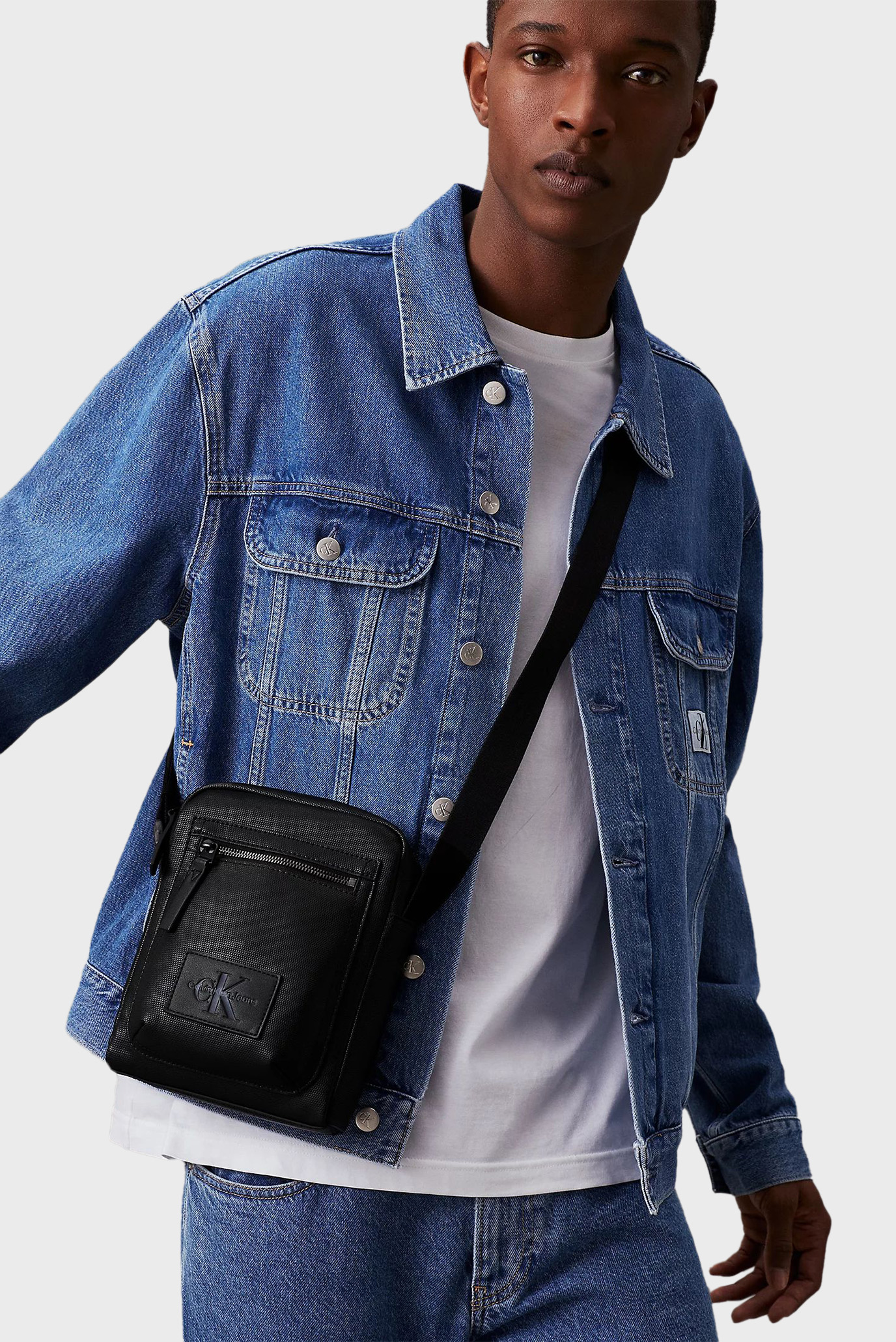 Мужская черная сумка COATED REPORTER18 PU 6