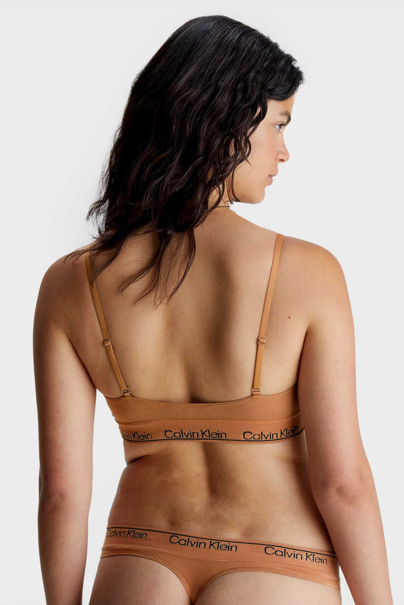 Бюстгальтер LGHT LINED TRIANGLE 4