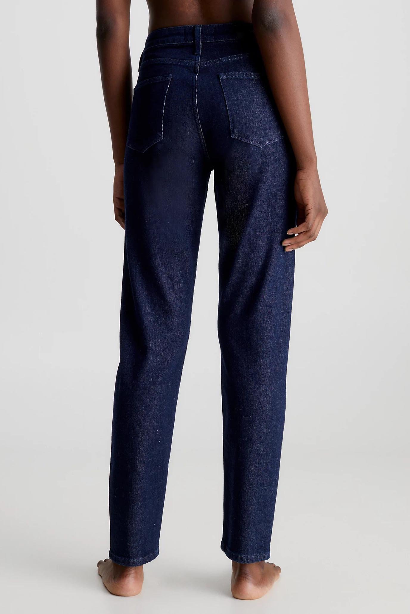 Женские темно-синие джинсы MID RISE SLIM - RINSECalvin Klein Женские темно-синие джинсы MID RISE SLIM - RINSE 2